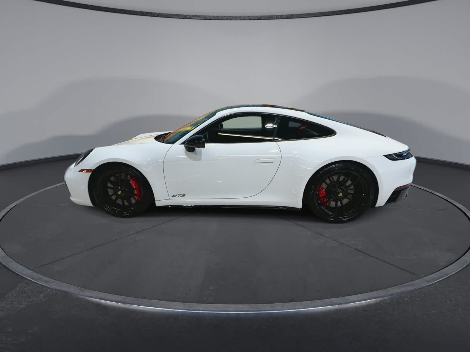 Thumbnail: 2024 Porsche 911 - 7