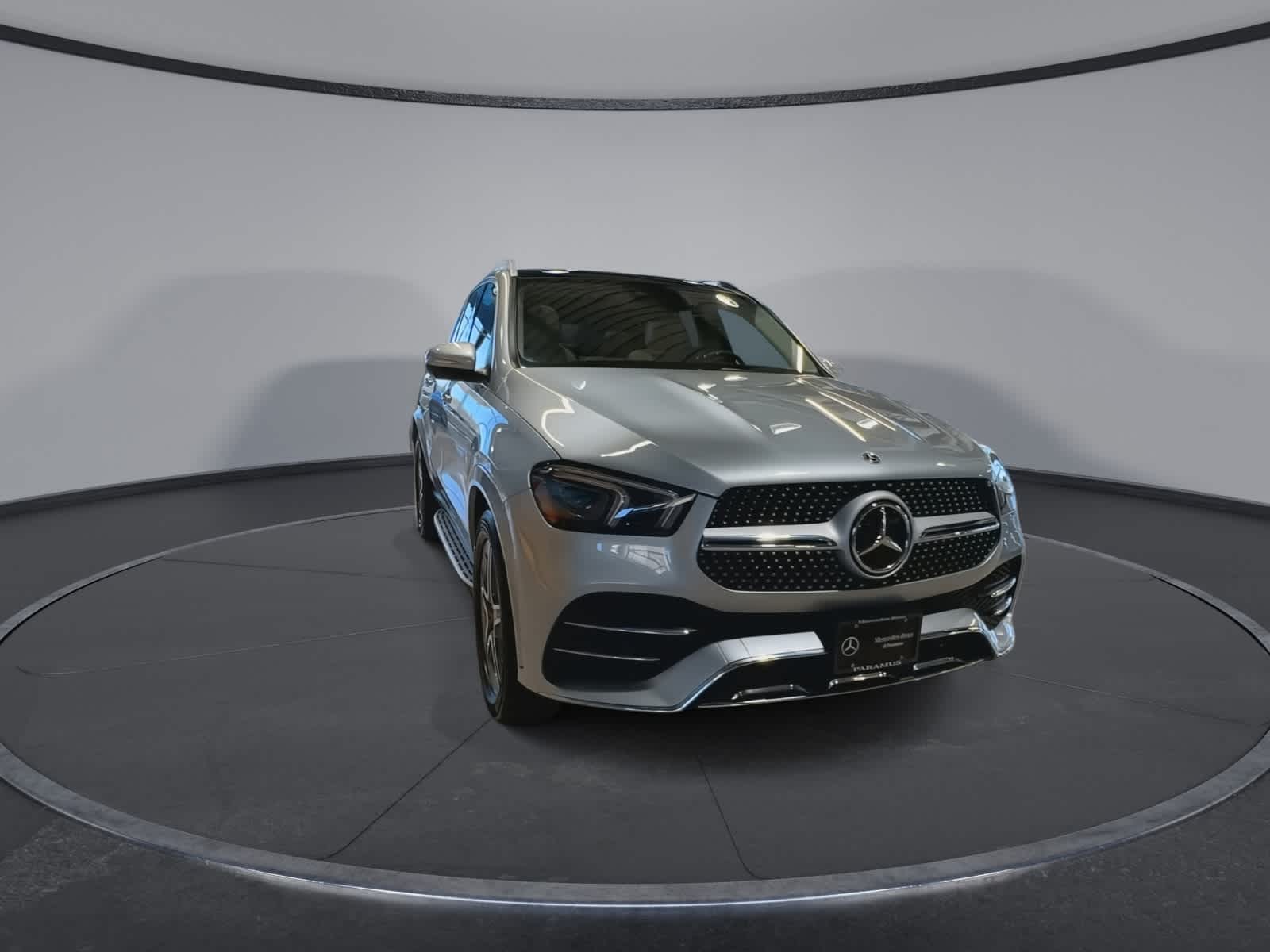 Thumbnail: 2022 Mercedes-Benz GLE - 3