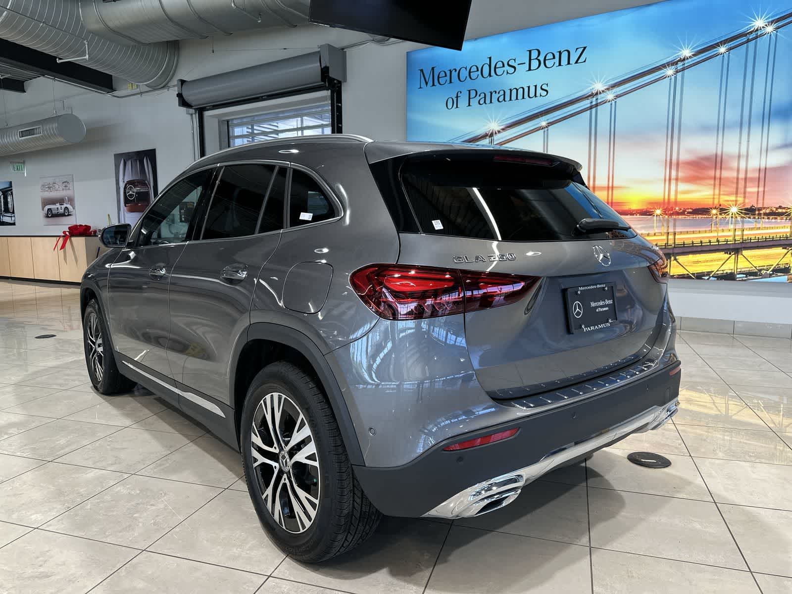 Thumbnail: 2026 Mercedes-Benz GLA - 16