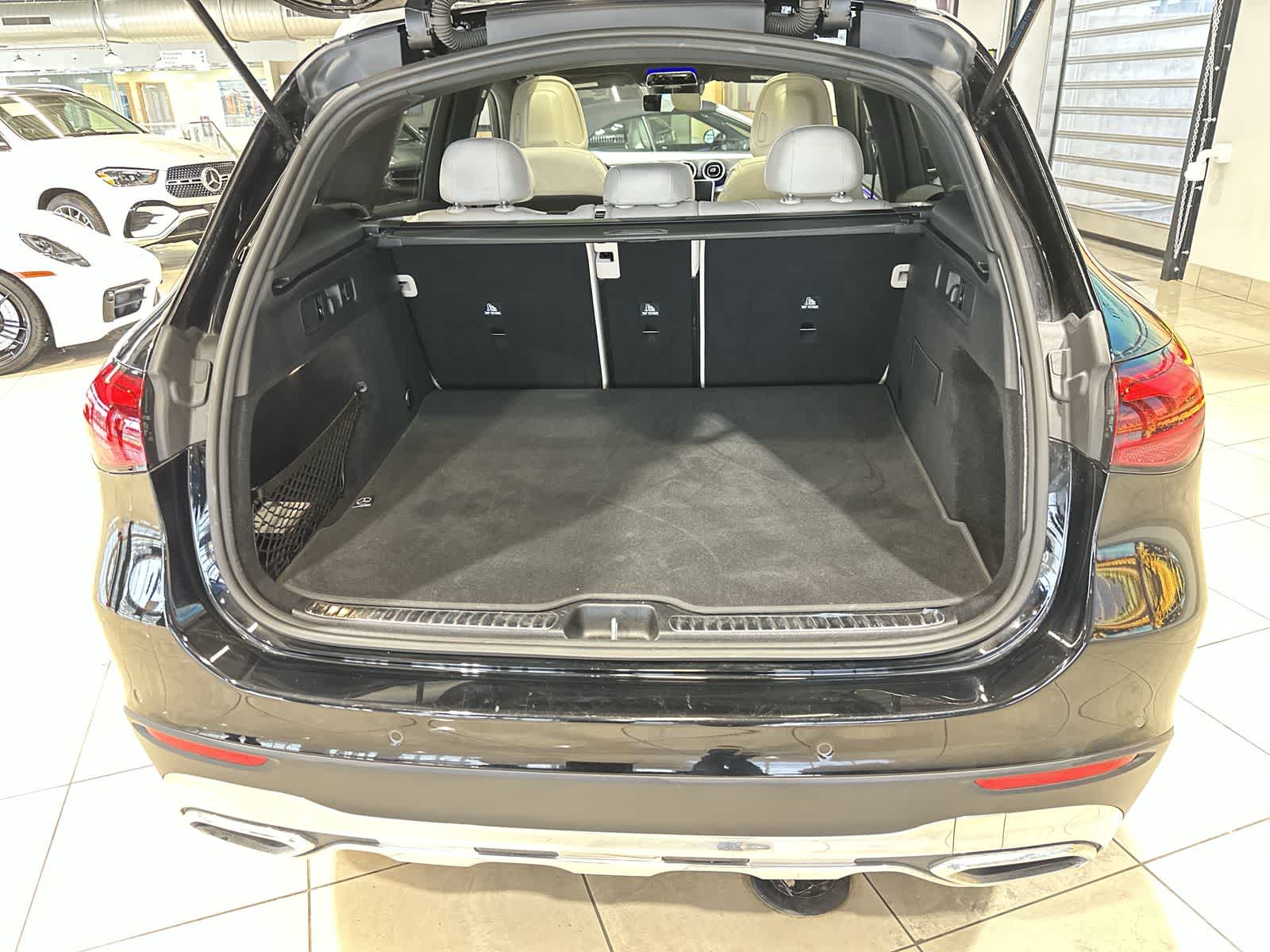 Thumbnail: 2023 Mercedes-Benz GLC - 31