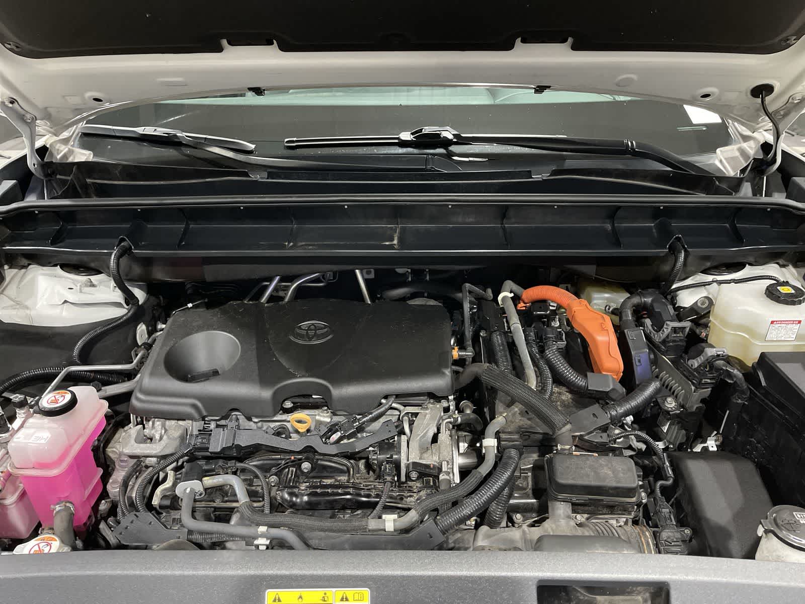 Thumbnail: 2020 Toyota Highlander - 21