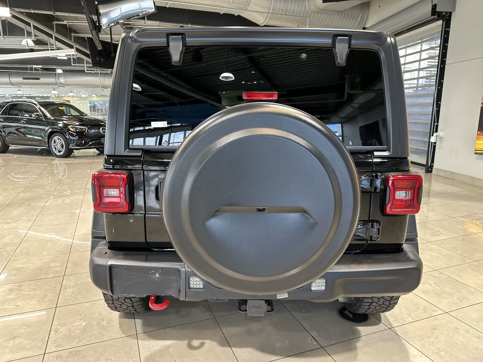 Thumbnail: 2021 Jeep Wrangler - 17