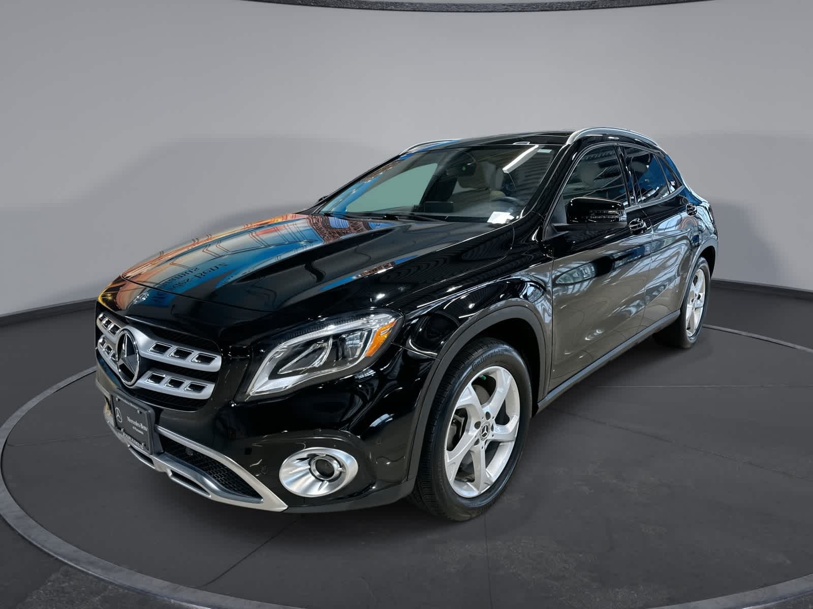 Thumbnail: 2019 Mercedes-Benz GLA - 1