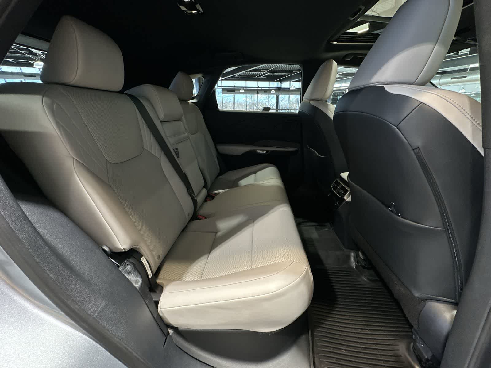 Thumbnail: 2023 Lexus RX - 25