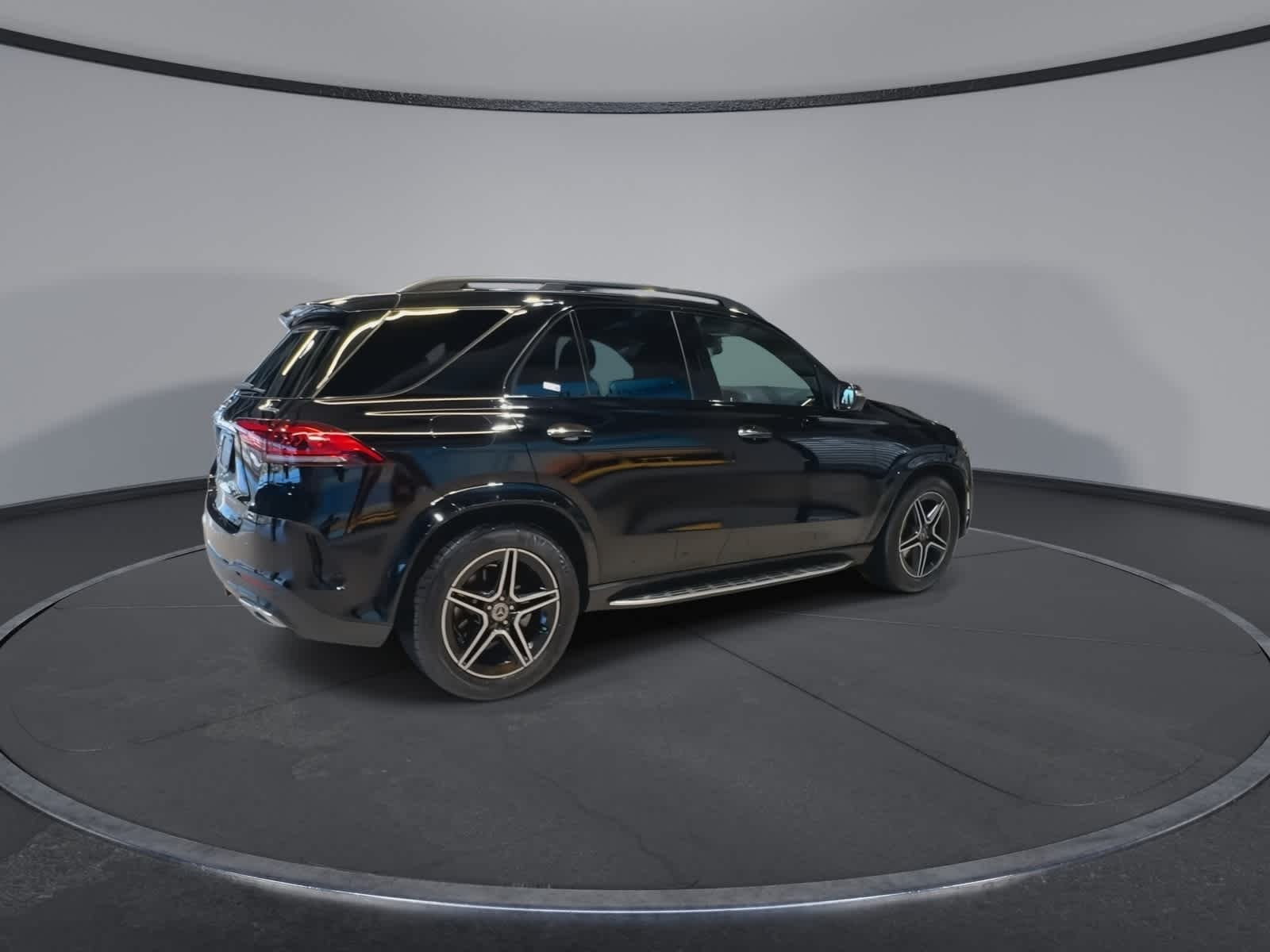 Thumbnail: 2022 Mercedes-Benz GLE - 12