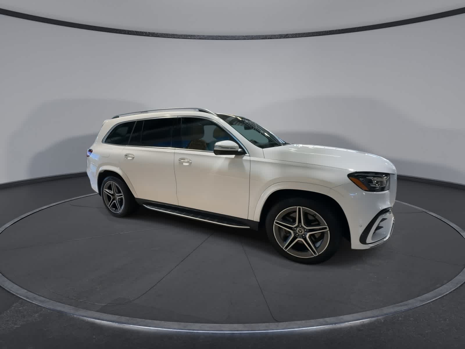Thumbnail: 2024 Mercedes-Benz GLS - 12