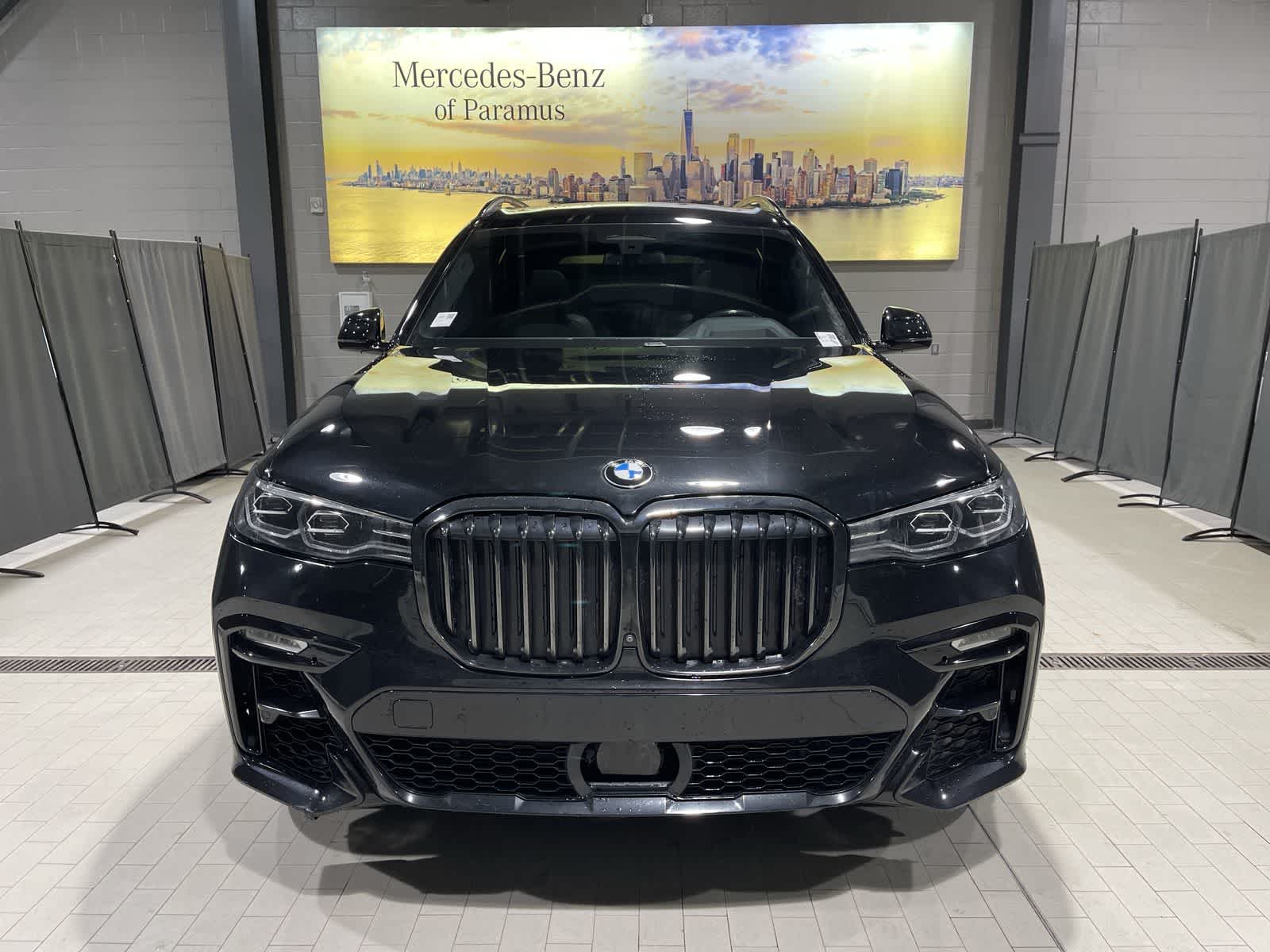 Thumbnail: 2022 BMW X7 - 18