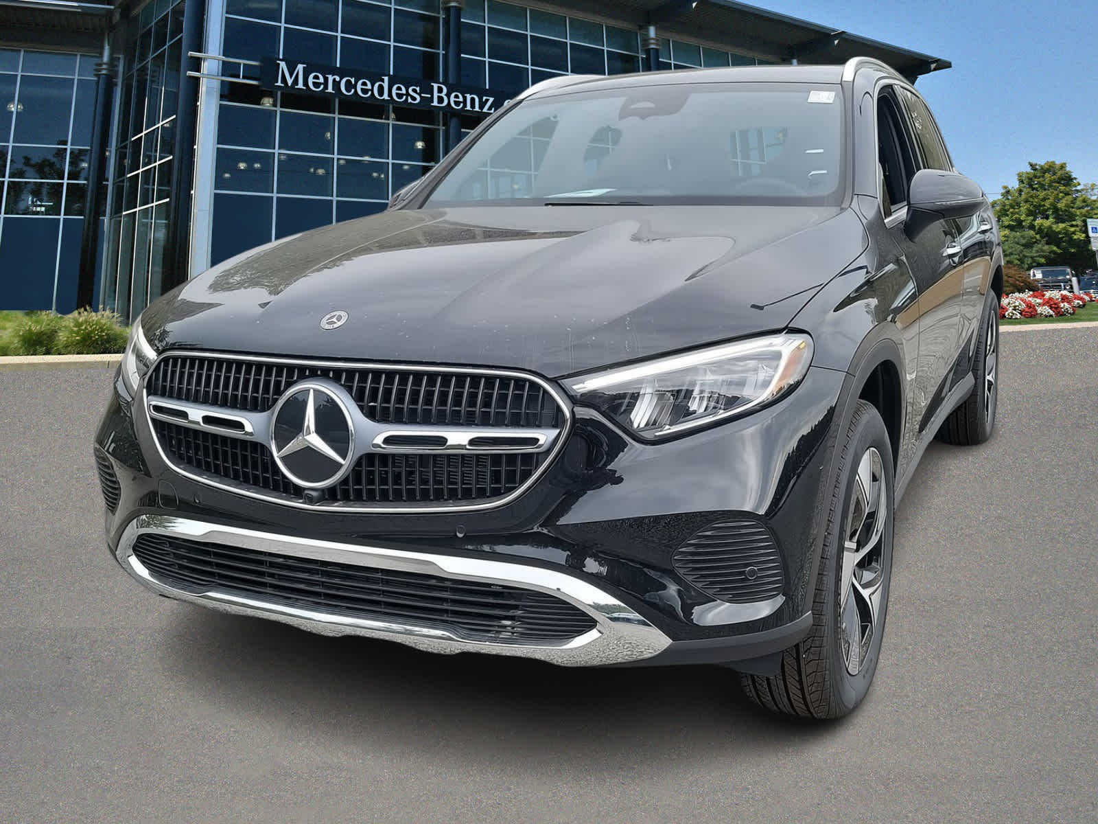 2024 Mercedes-Benz GLC 300 -
                Paramus, NJ