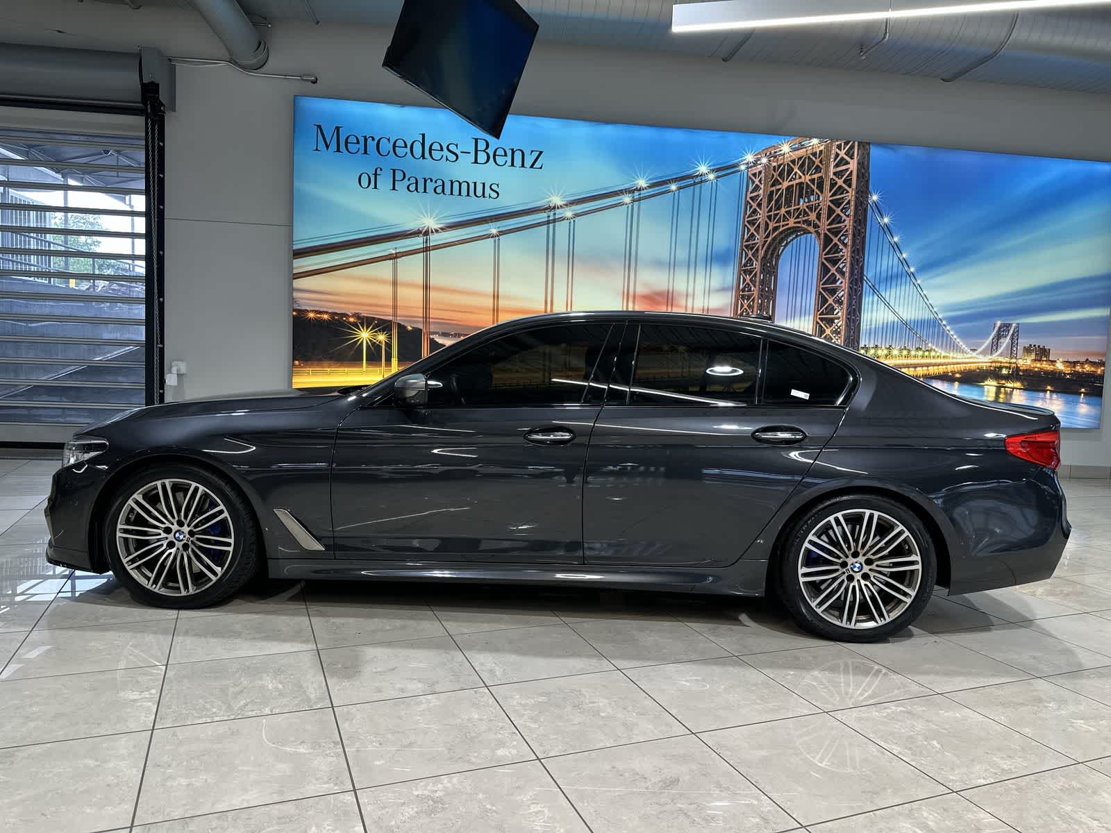 Thumbnail: 2018 BMW 5 Series - 14