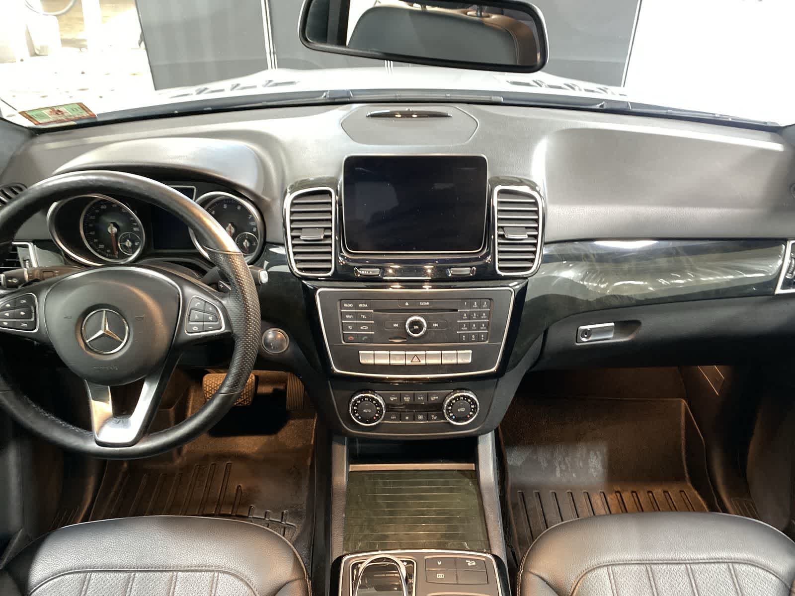 Thumbnail: 2018 Mercedes-Benz GLE - 22