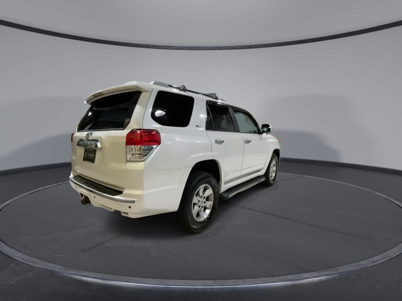 Thumbnail: 2011 Toyota 4Runner - 12