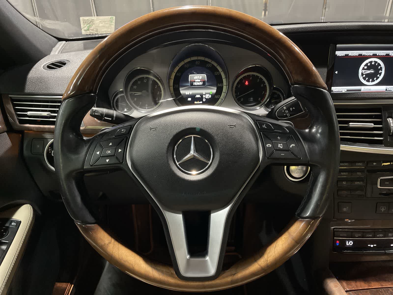 Thumbnail: 2013 Mercedes-Benz E-Class - 27