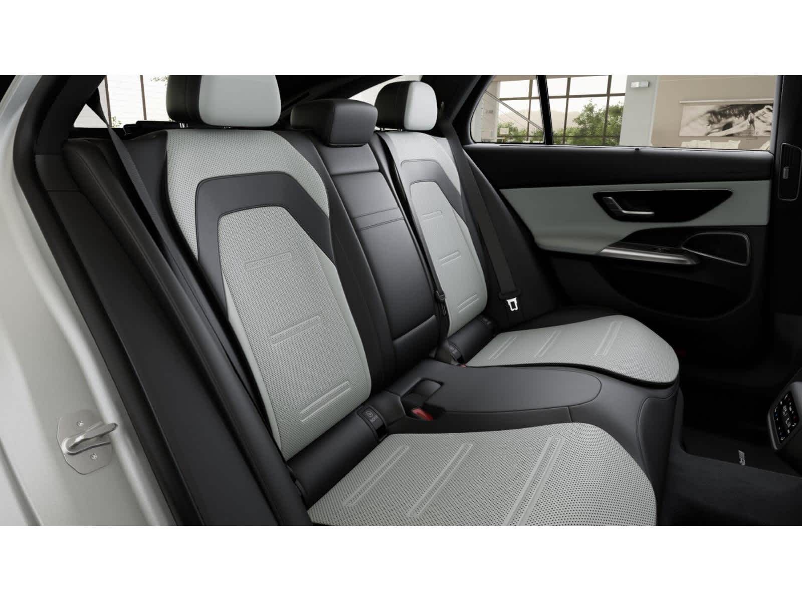 Thumbnail: 2026 Mercedes-Benz E-Class - 5