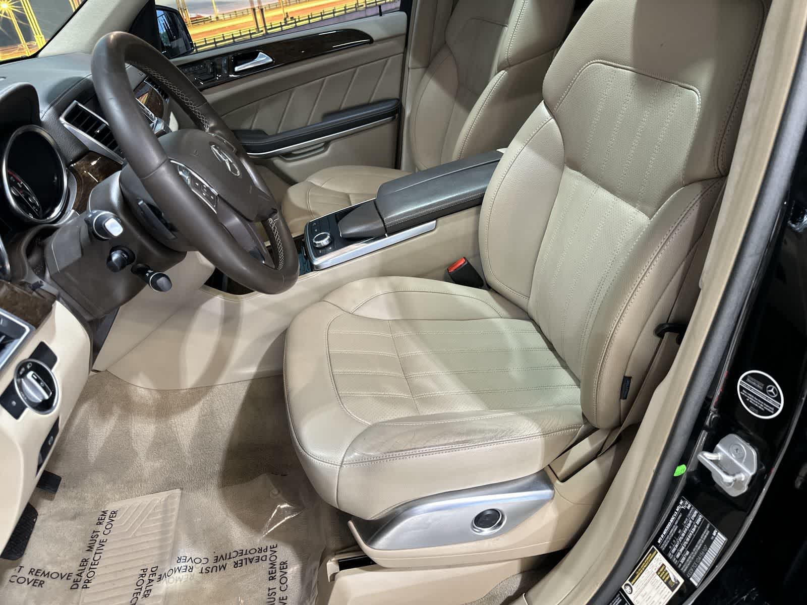 Thumbnail: 2013 Mercedes-Benz GL-Class - 23