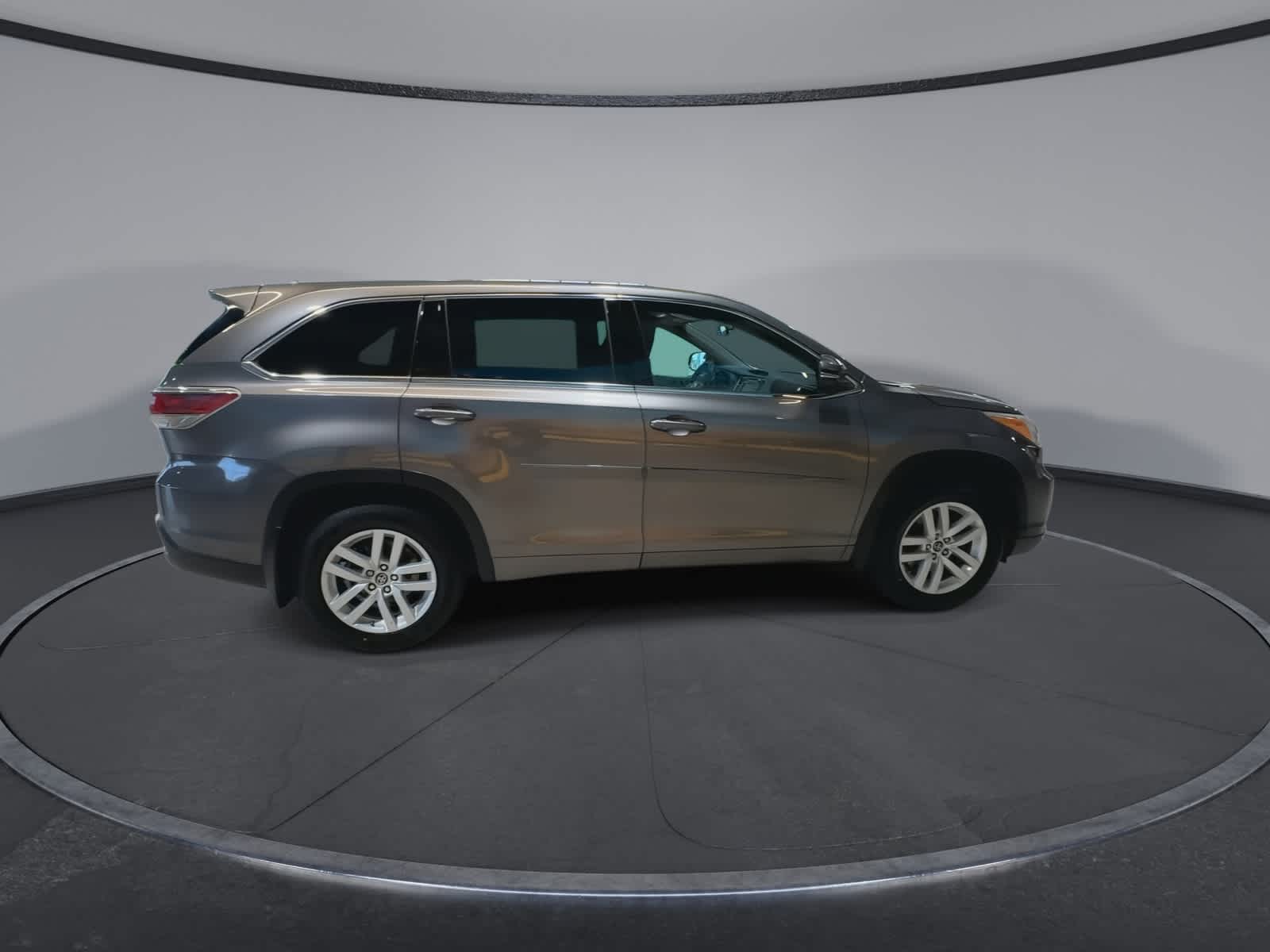Thumbnail: 2016 Toyota Highlander - 12