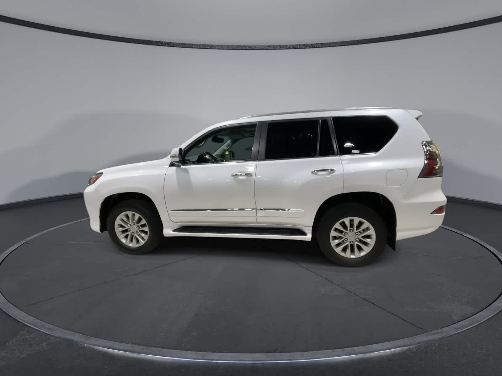 Thumbnail: 2019 Lexus GX - 7