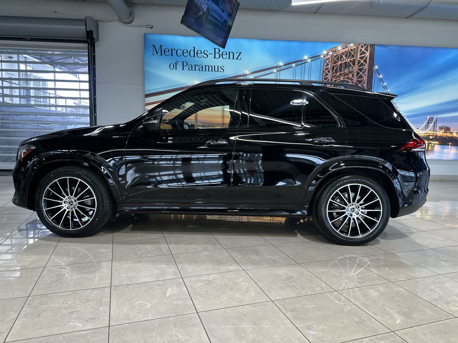 Thumbnail: 2022 Mercedes-Benz GLE - 15