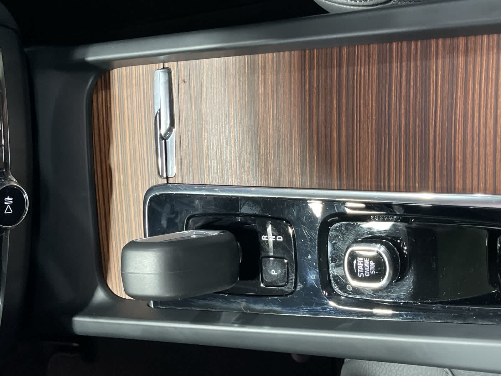 Thumbnail: 2023 Volvo XC60 - 29