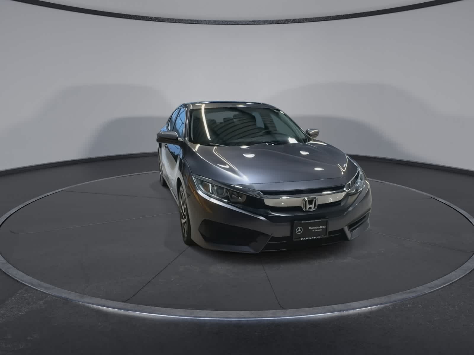 Thumbnail: 2016 Honda Civic - 3