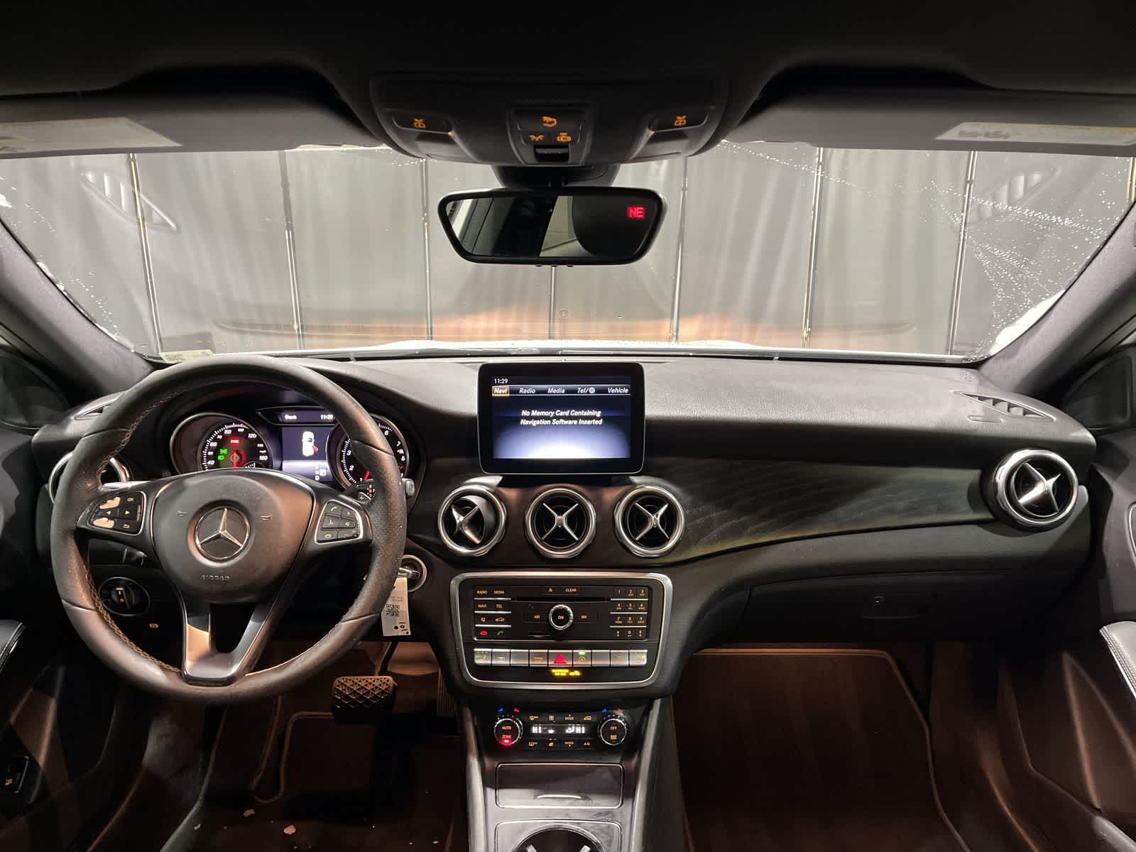 Thumbnail: 2018 Mercedes-Benz GLA - 22