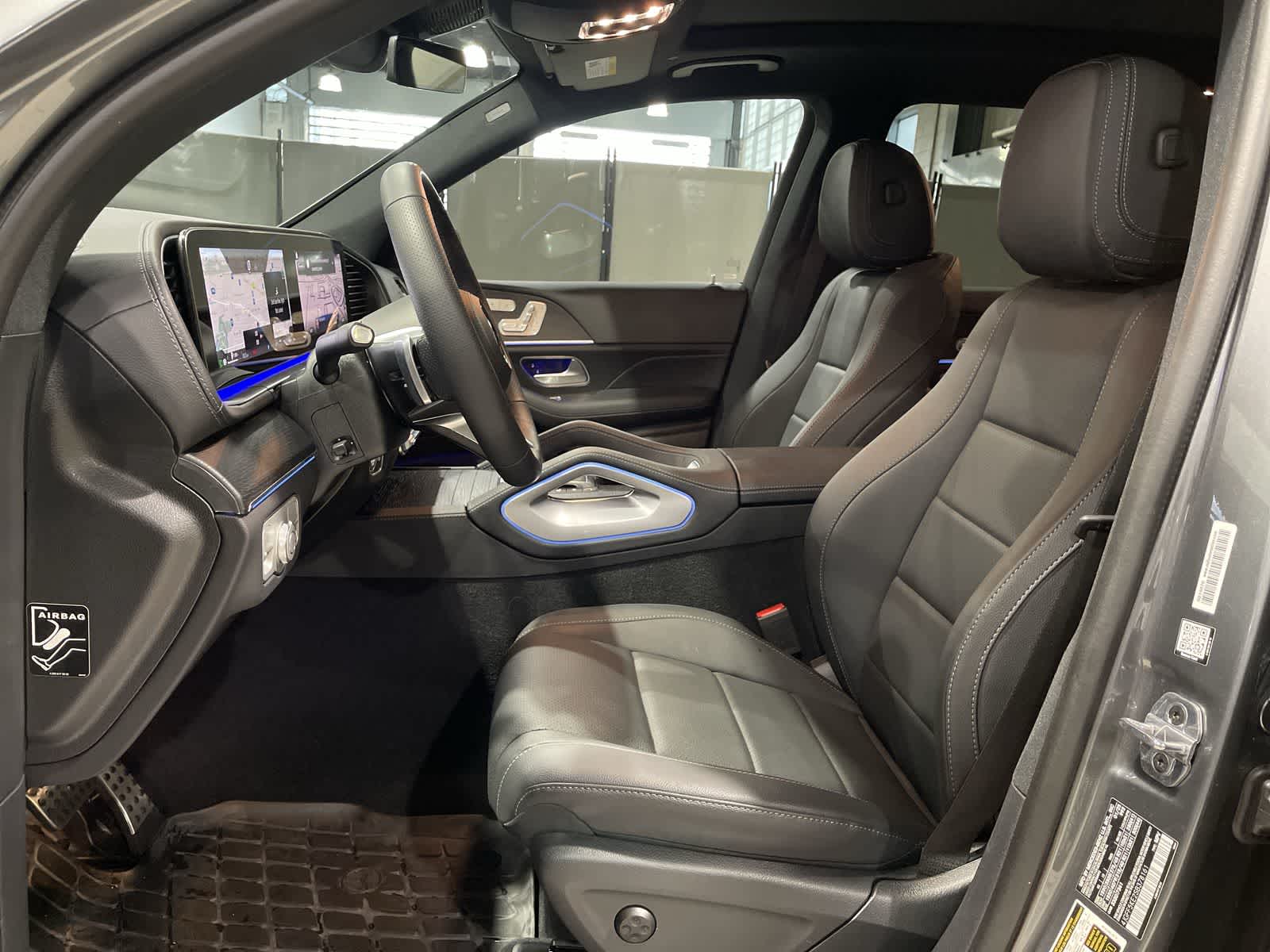 Thumbnail: 2025 Mercedes-Benz GLS - 23