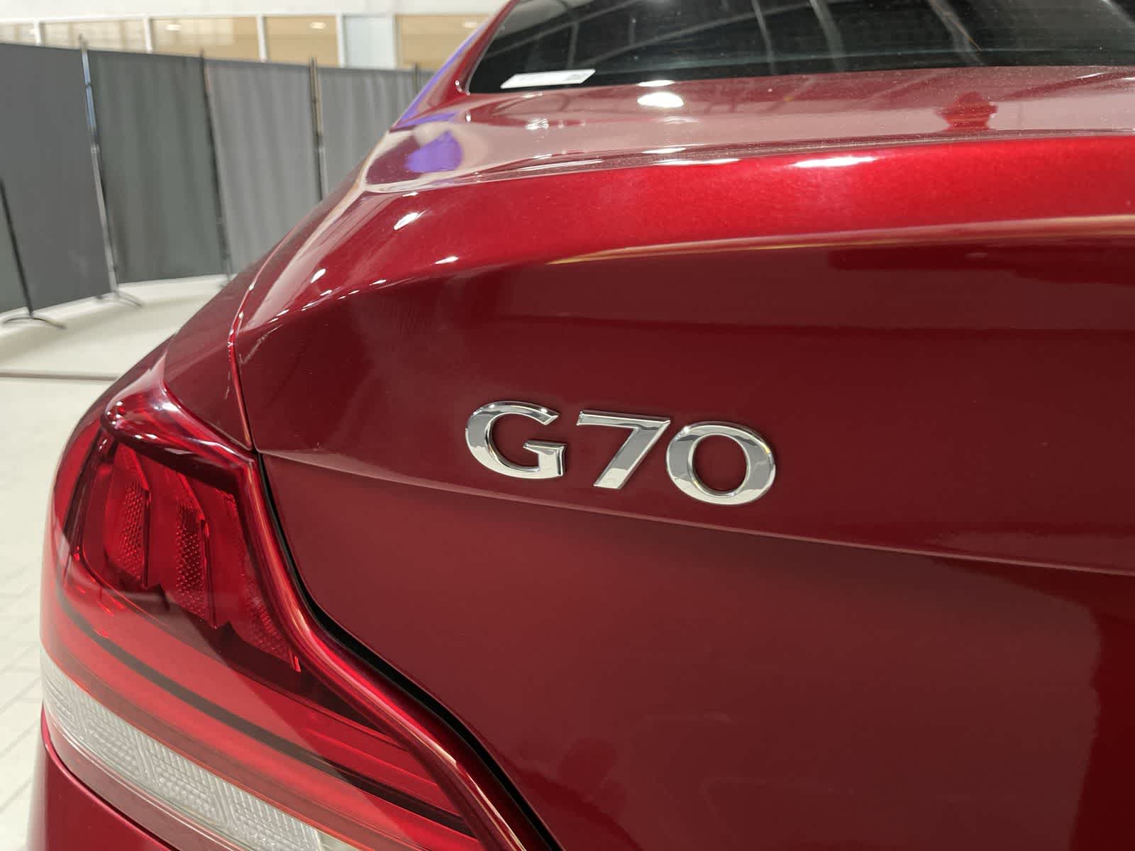 Thumbnail: 2019 Genesis G70 - 19