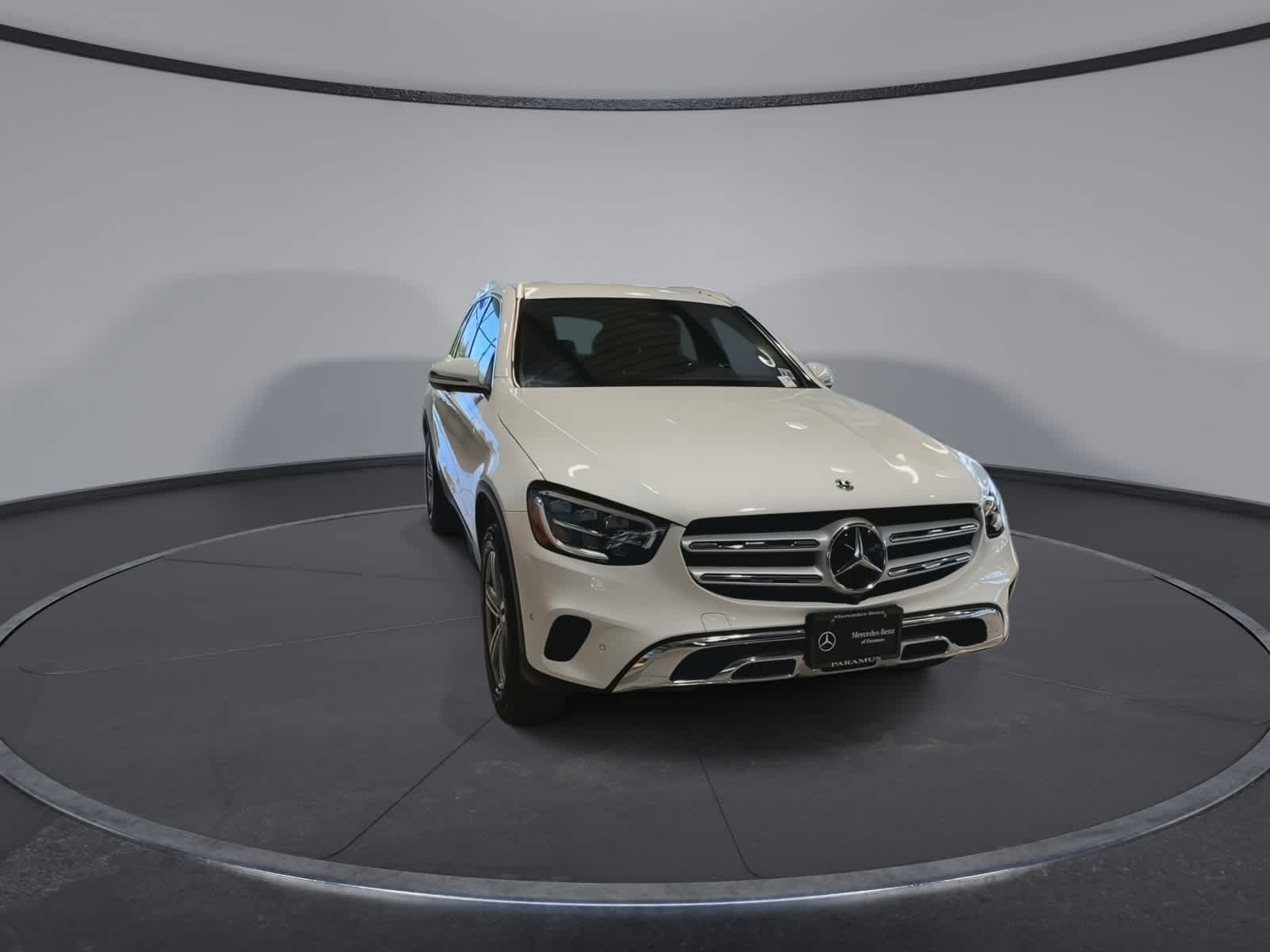 Thumbnail: 2022 Mercedes-Benz GLC - 3