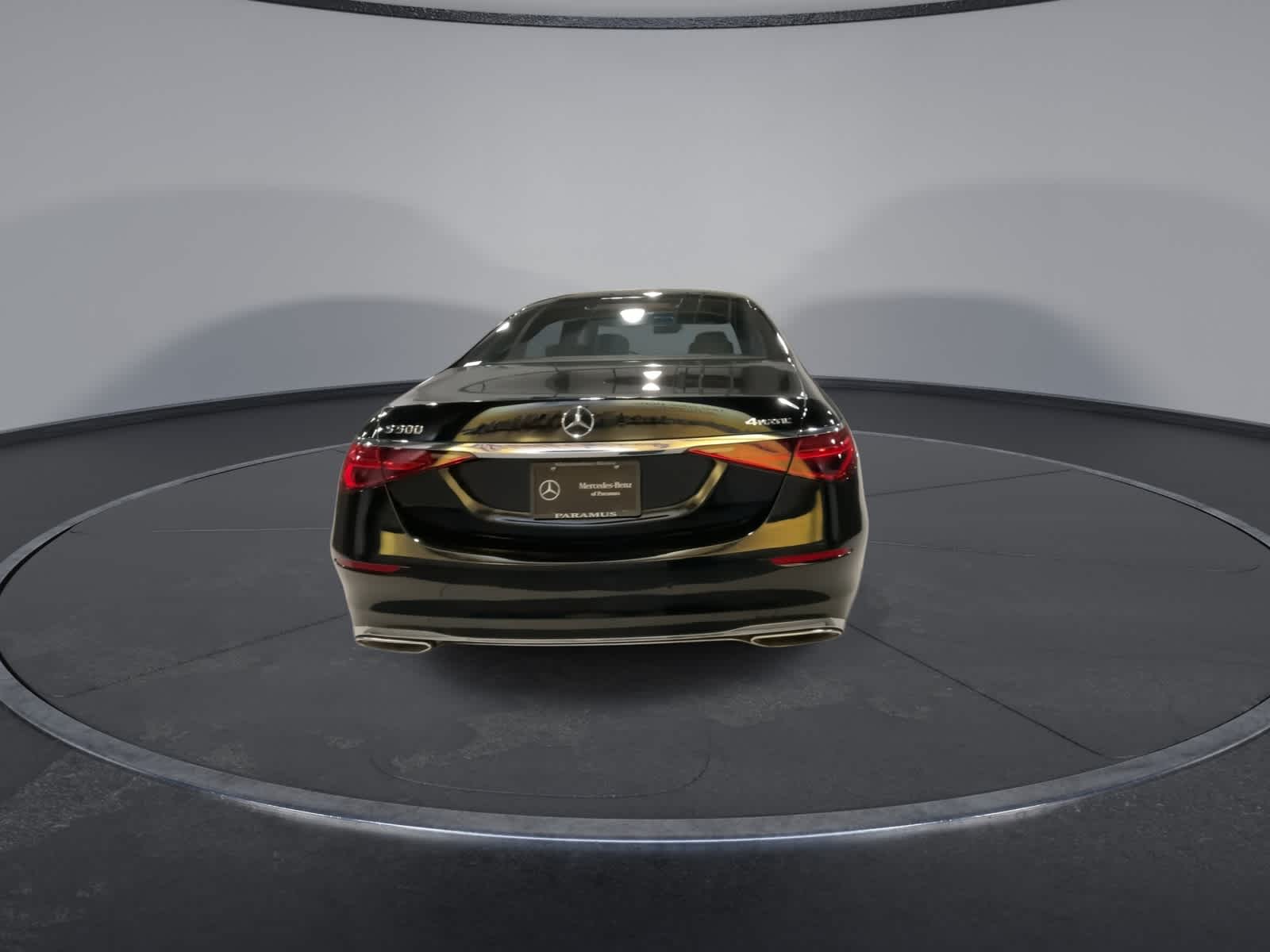 Thumbnail: 2023 Mercedes-Benz S-Class - 10