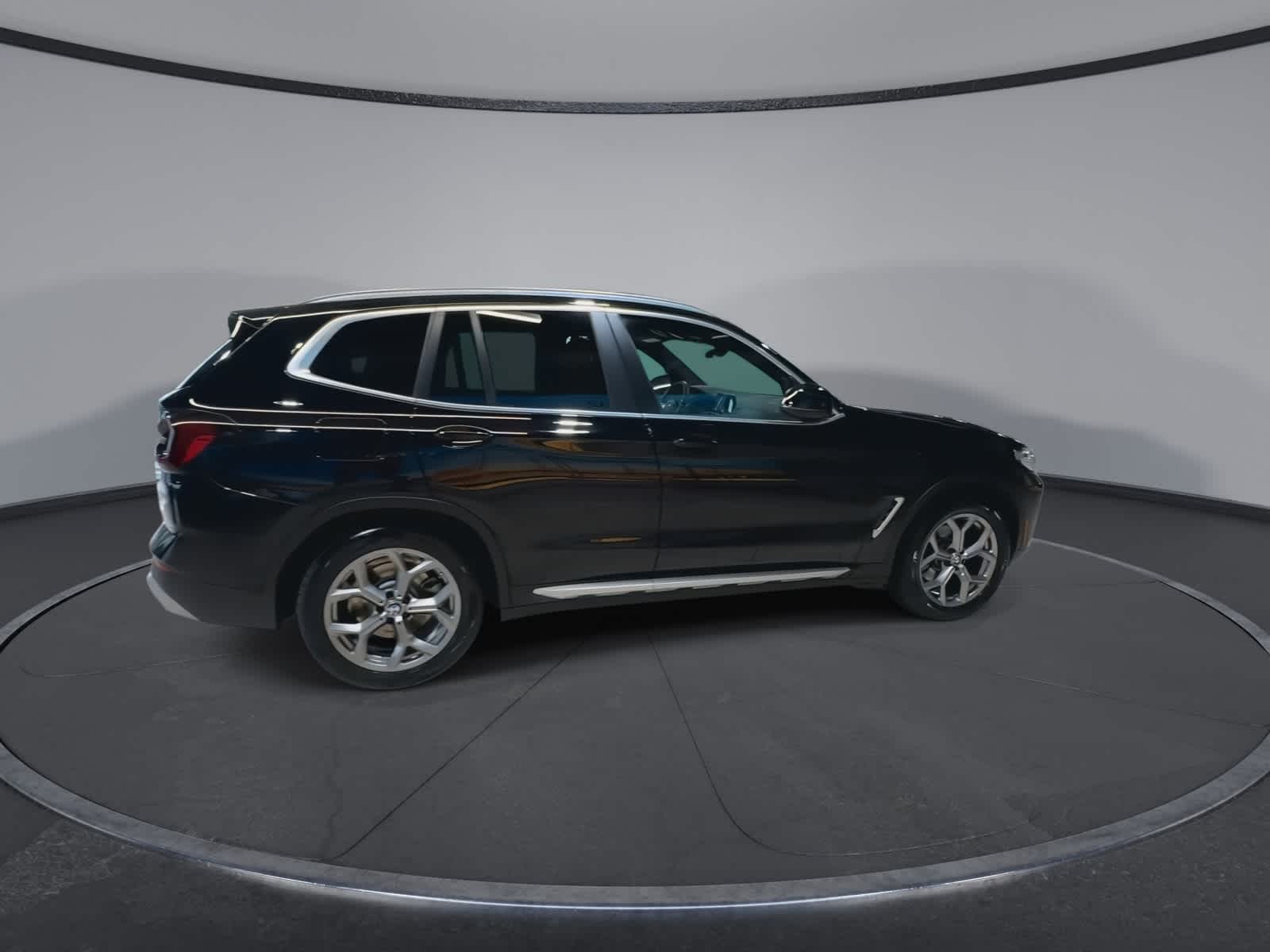 Thumbnail: 2023 BMW X3 - 12