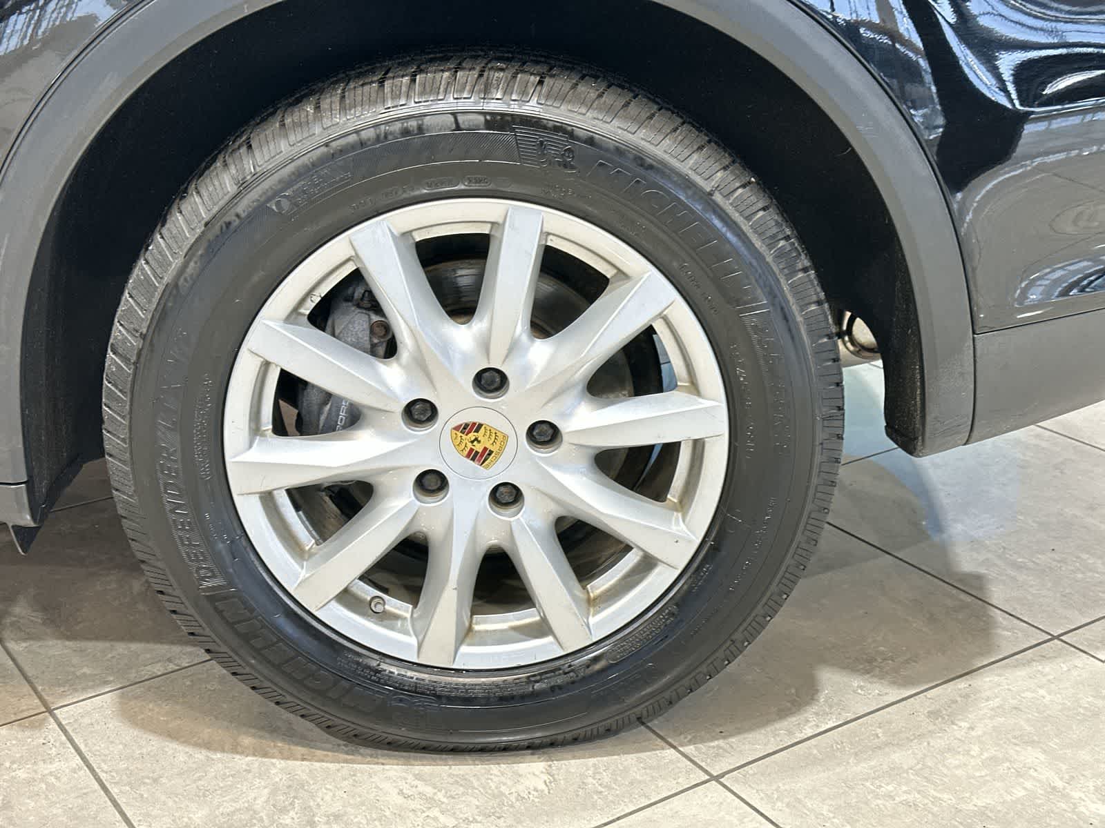 Thumbnail: 2014 Porsche Cayenne - 20