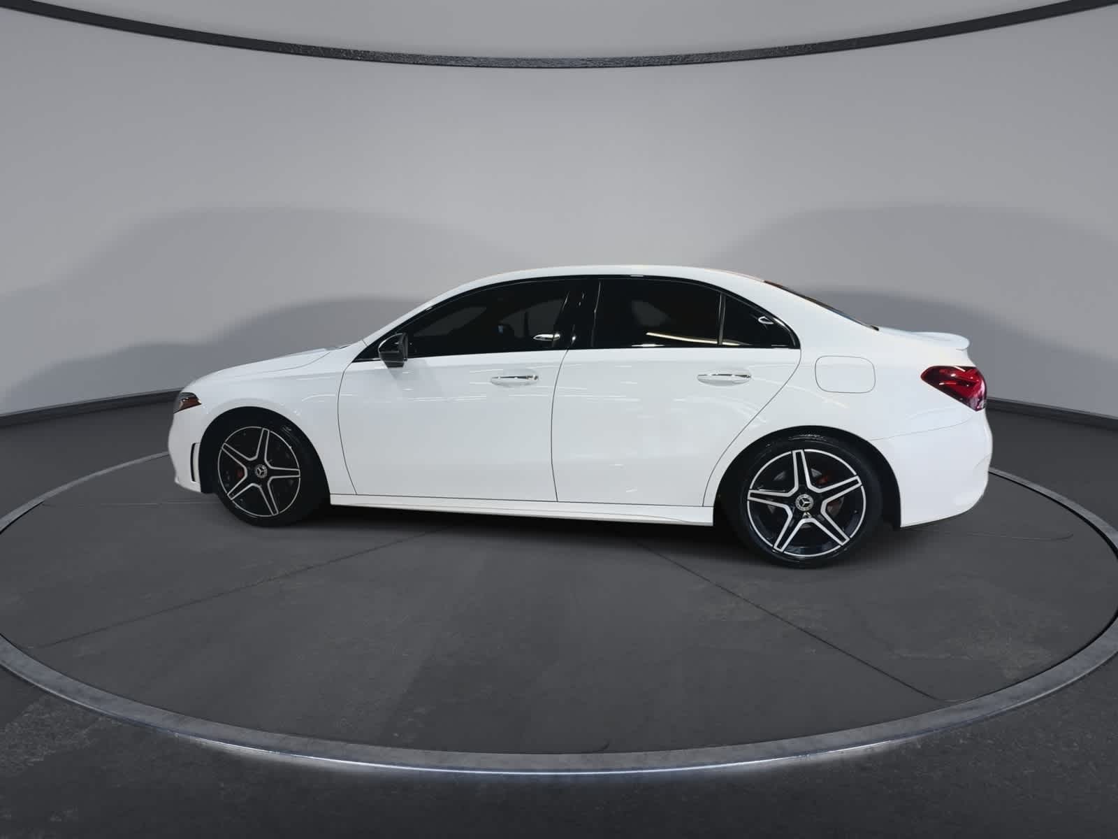 Thumbnail: 2021 Mercedes-Benz A-Class - 7