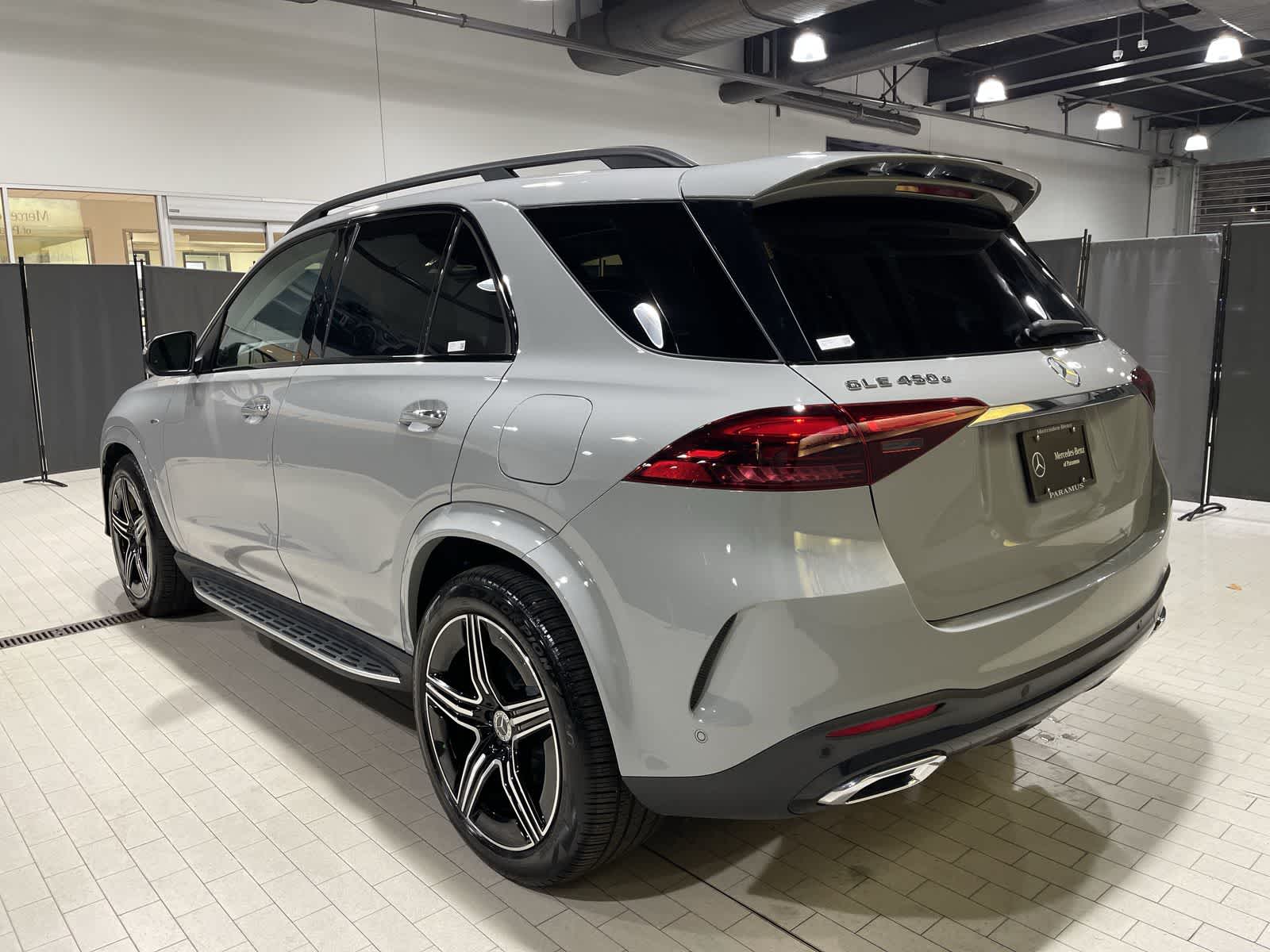 Thumbnail: 2025 Mercedes-Benz GLE - 16