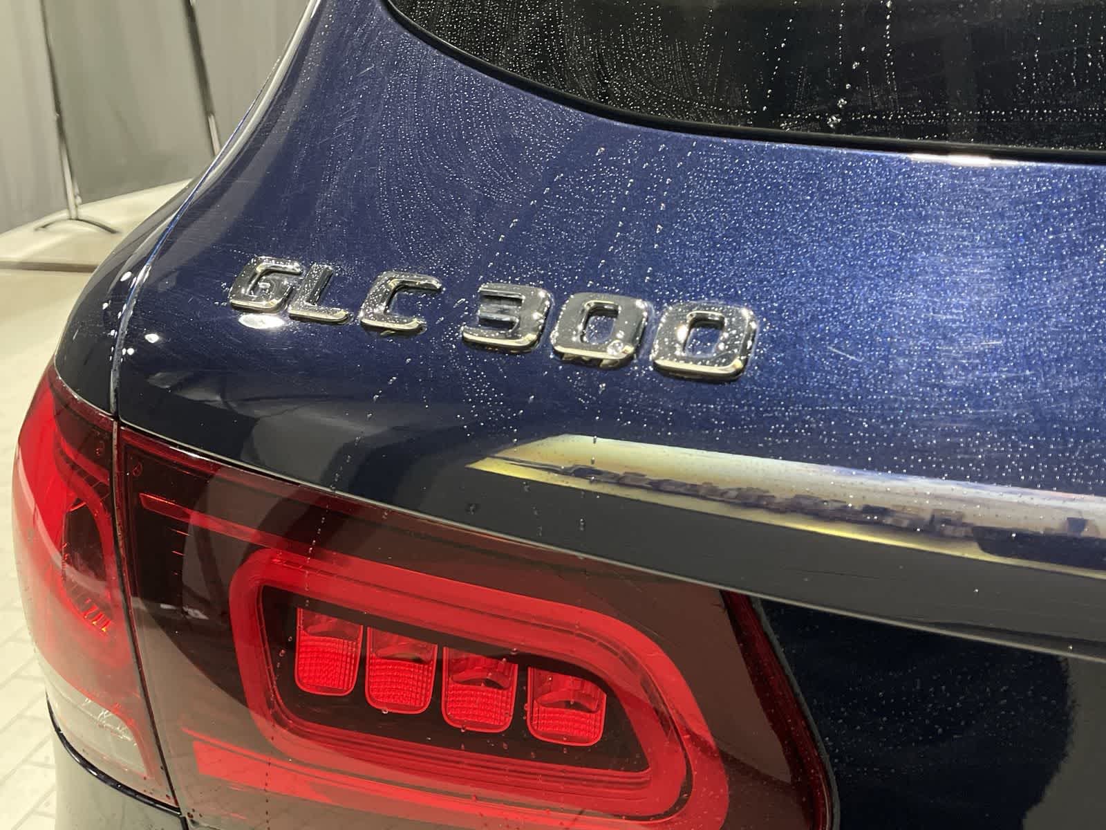 Thumbnail: 2022 Mercedes-Benz GLC - 19