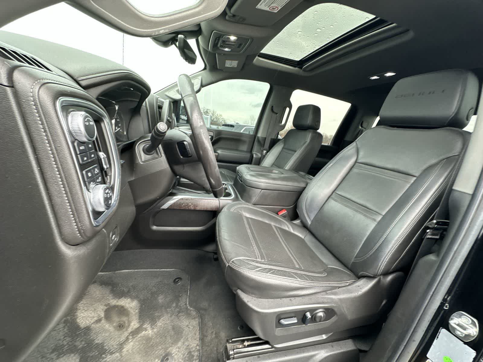 Thumbnail: 2022 GMC Sierra 3500 - 23