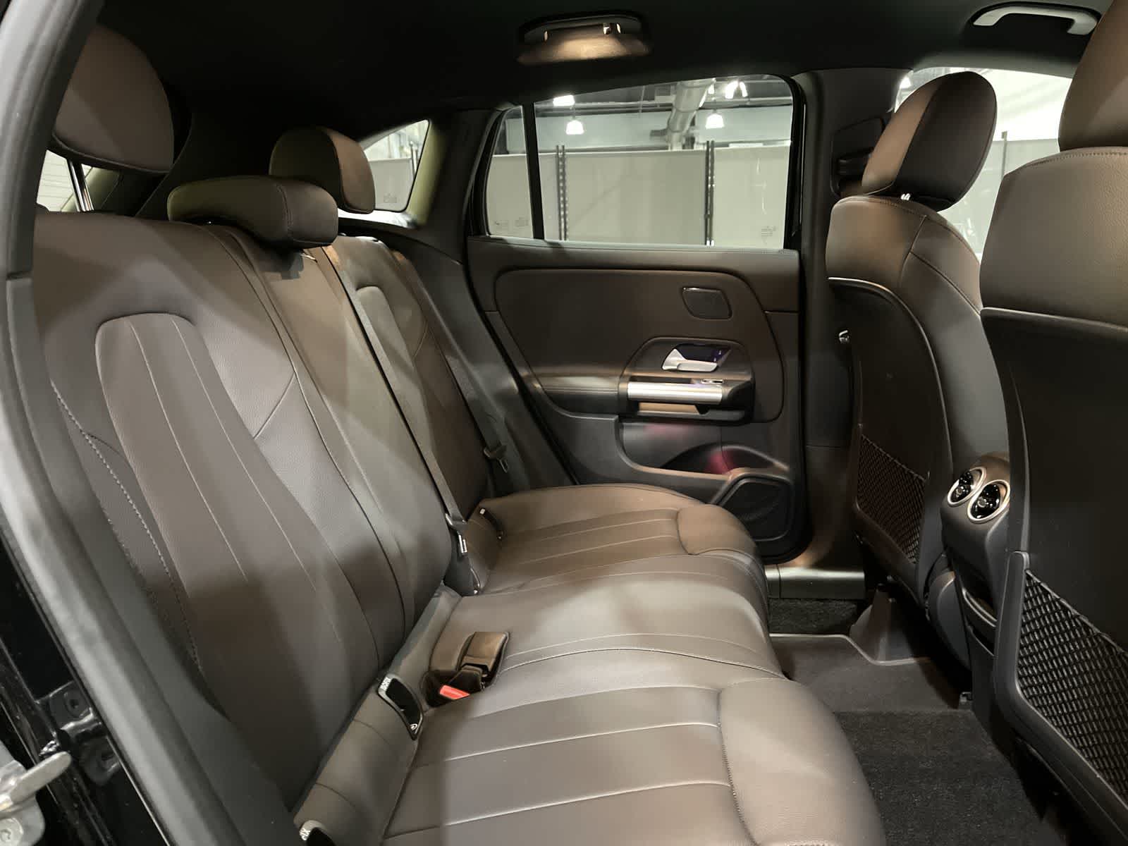 Thumbnail: 2025 Mercedes-Benz GLA - 25