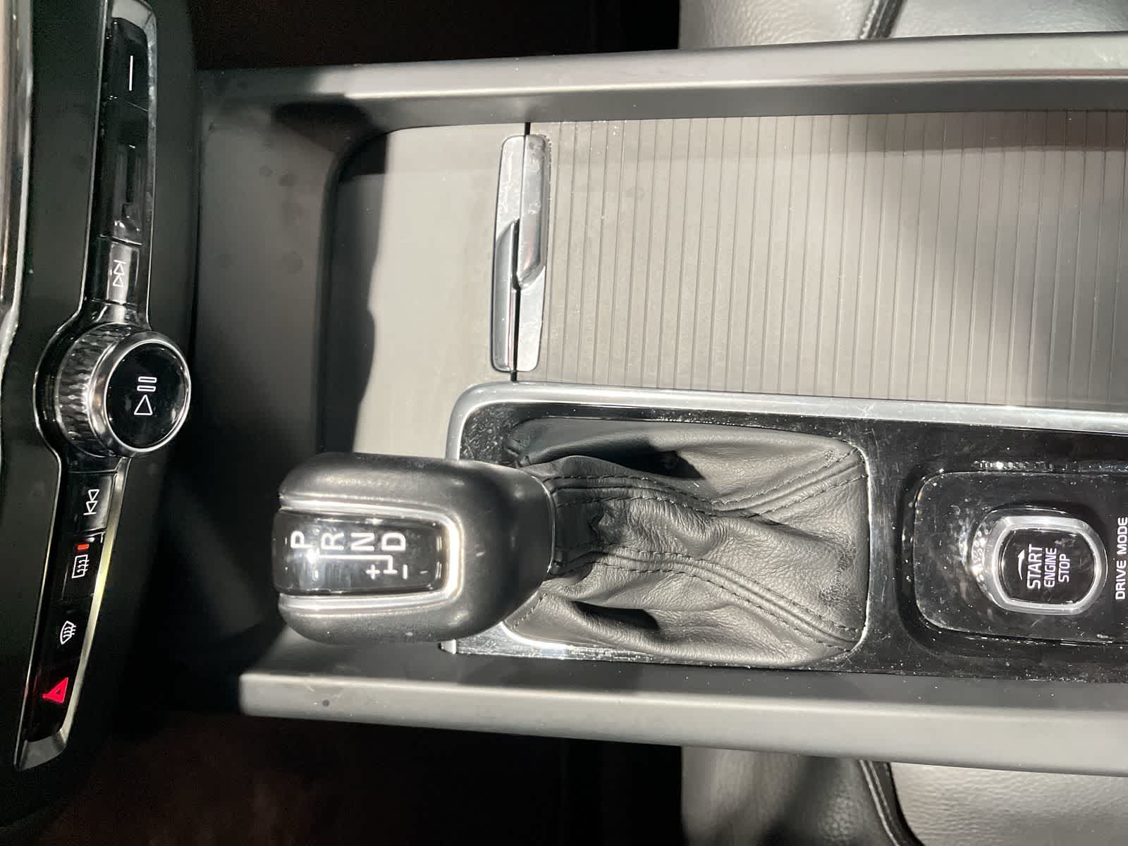 Thumbnail: 2019 Volvo XC60 - 29