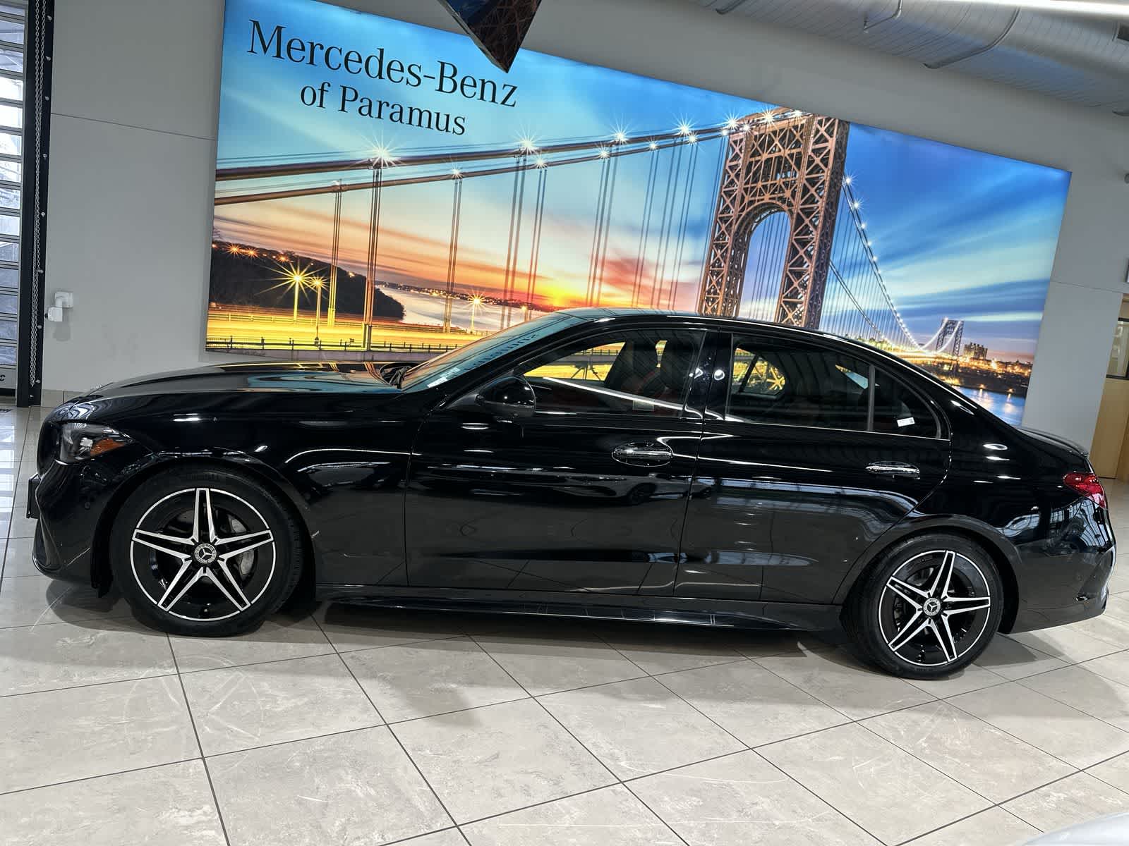 Thumbnail: 2022 Mercedes-Benz C-Class - 15