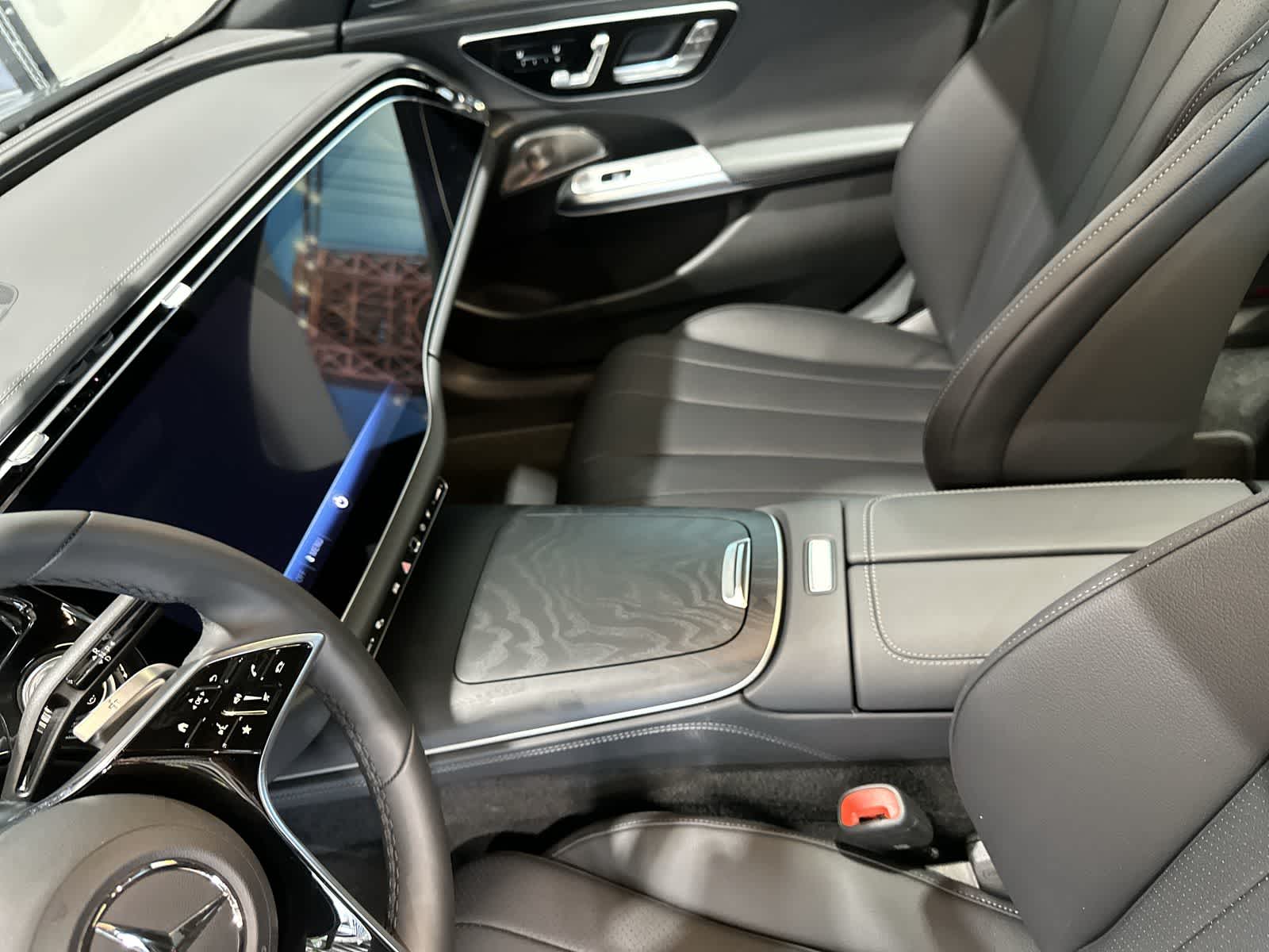 Thumbnail: 2026 Mercedes-Benz E-Class - 28