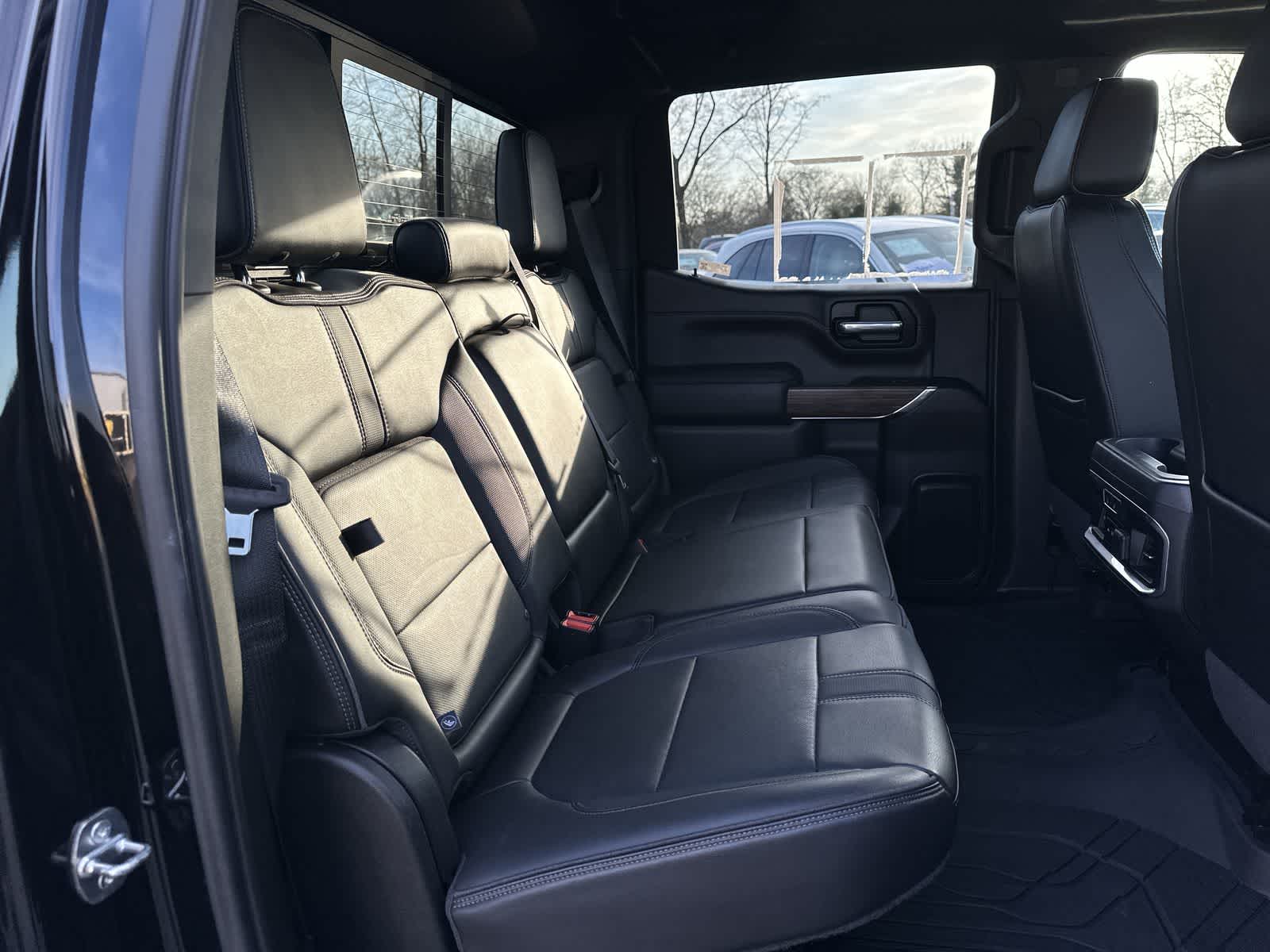 Thumbnail: 2021 Chevrolet Silverado 1500 - 25