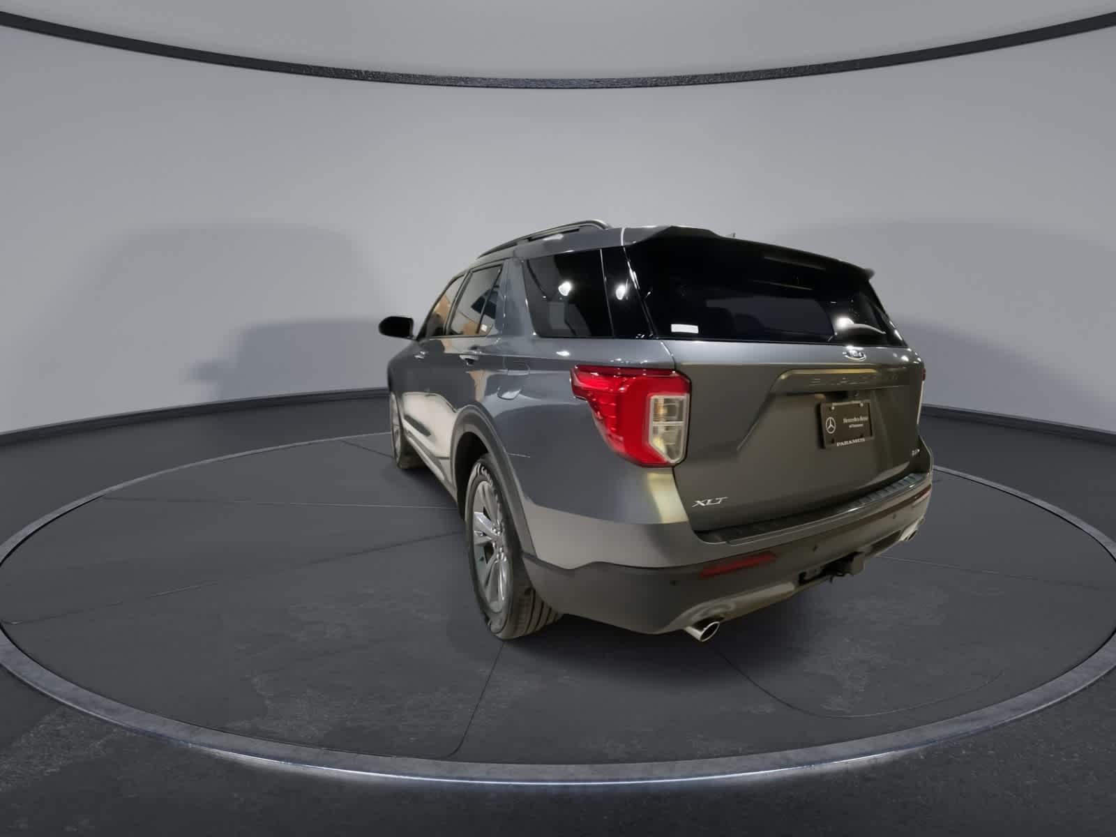 Thumbnail: 2022 Ford Explorer - 9