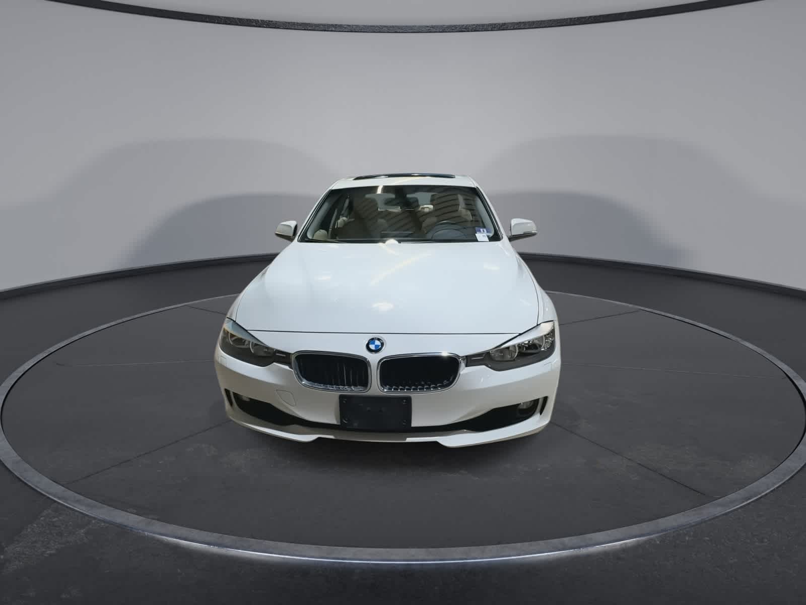 Thumbnail: 2013 BMW 3 Series - 4