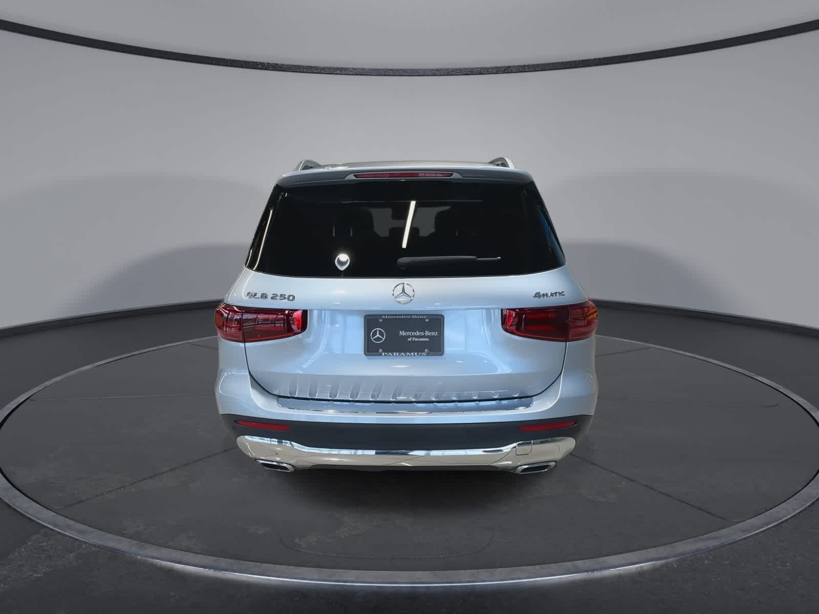 Thumbnail: 2026 Mercedes-Benz GLB - 10