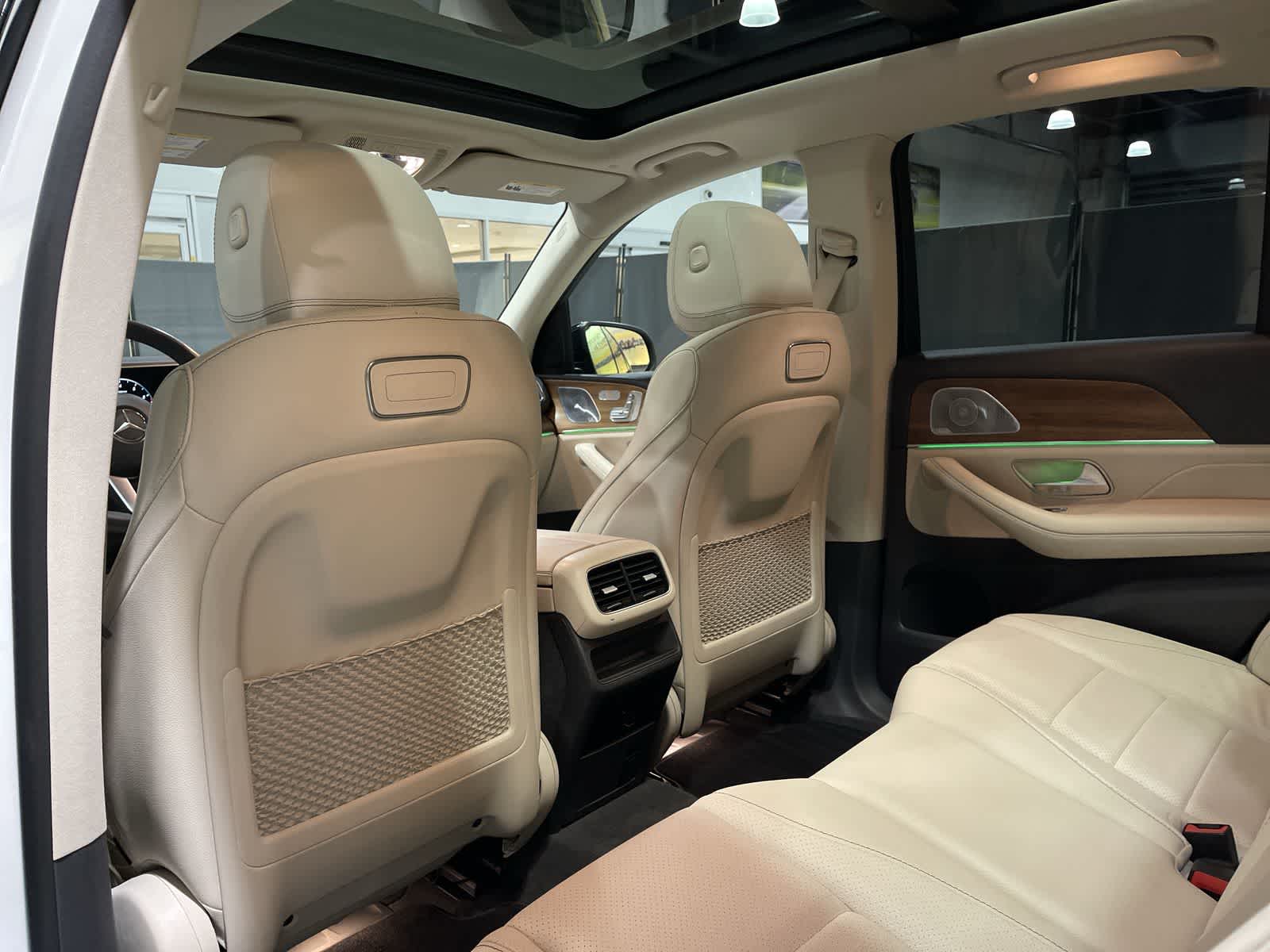 Thumbnail: 2020 Mercedes-Benz GLE - 24