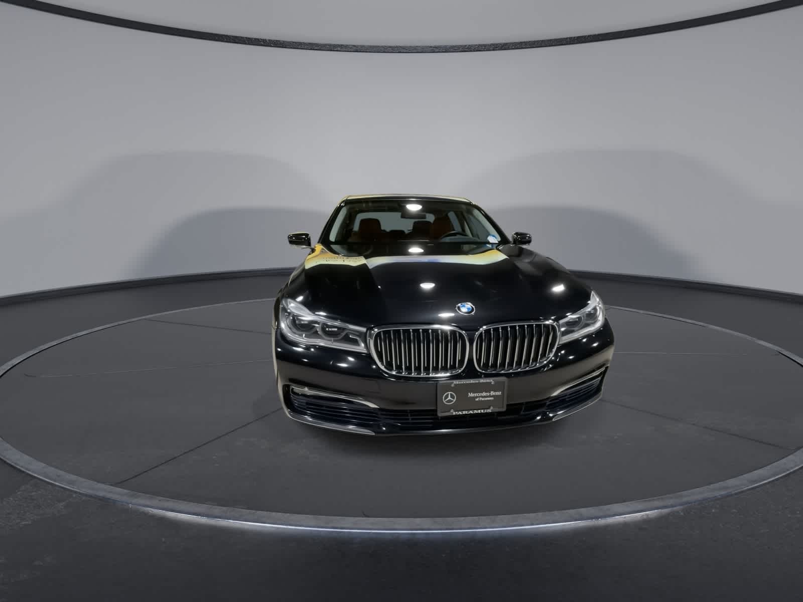 Thumbnail: 2016 BMW 7 Series - 4
