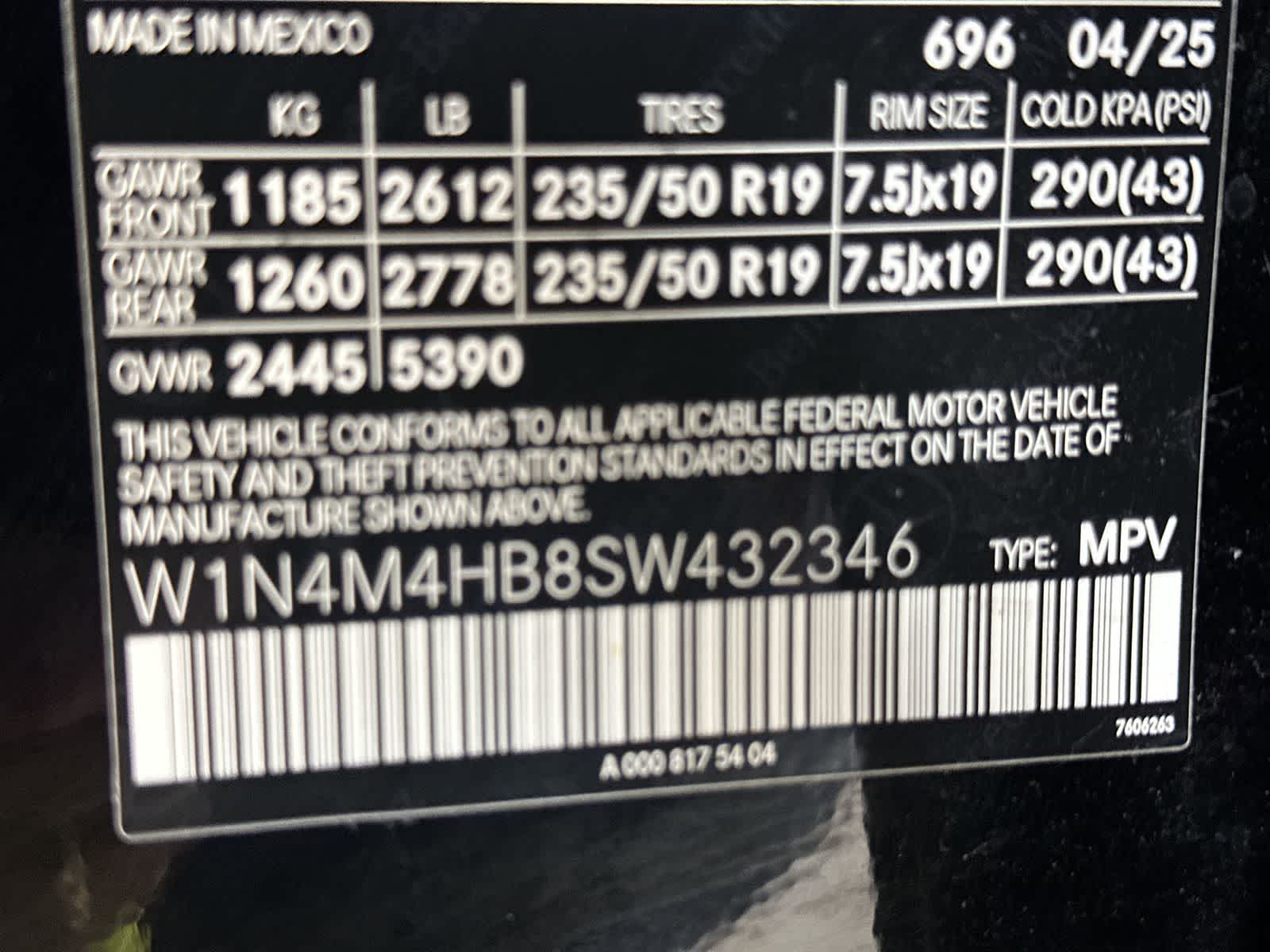 Thumbnail: 2025 Mercedes-Benz GLB - 33