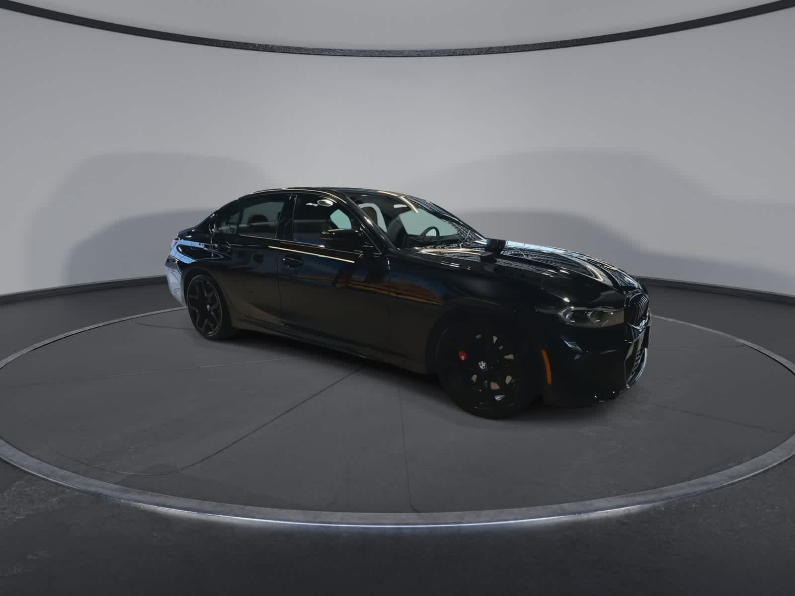 Thumbnail: 2025 BMW 3 Series - 4