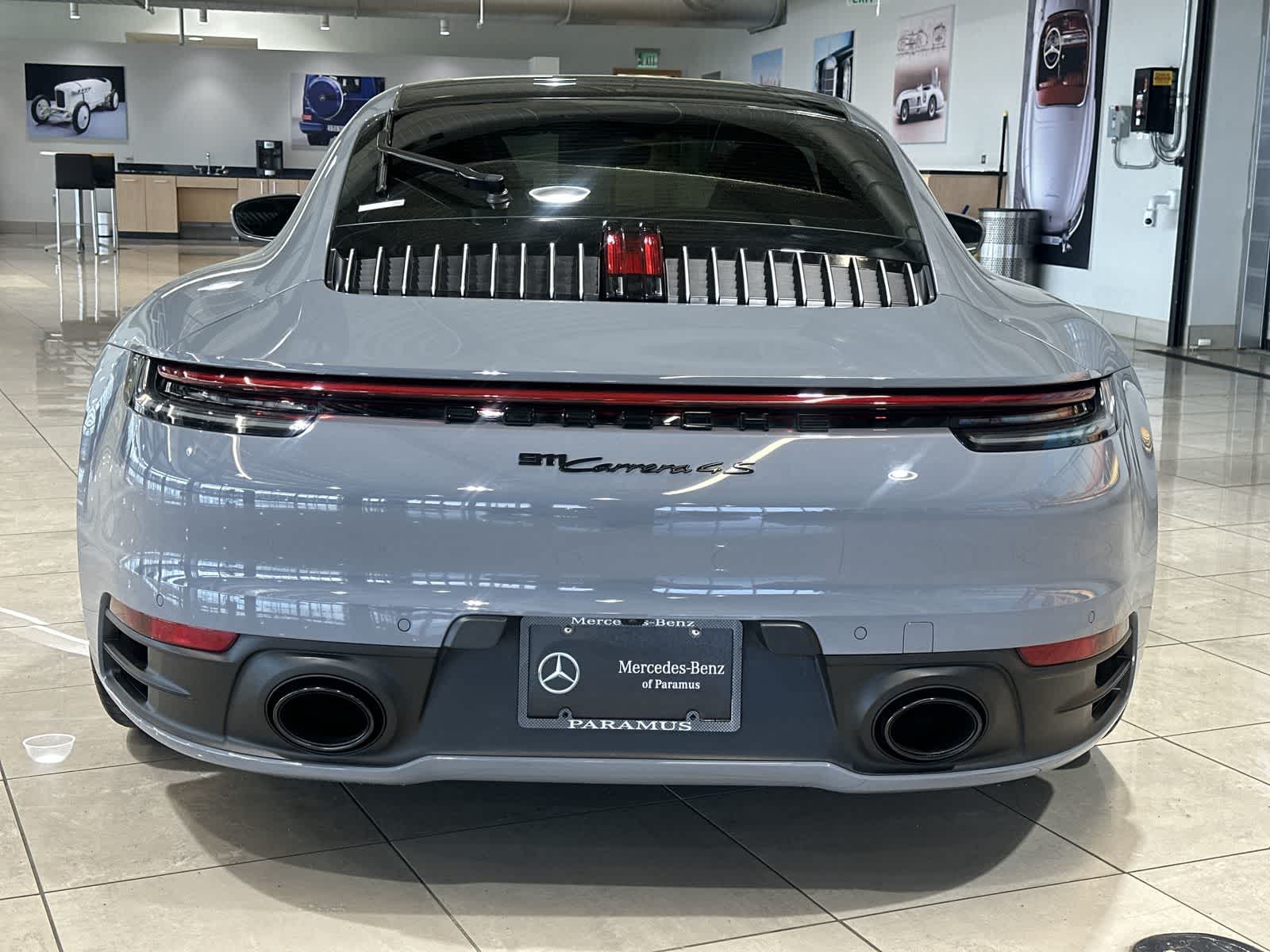 Thumbnail: 2023 Porsche 911 - 17