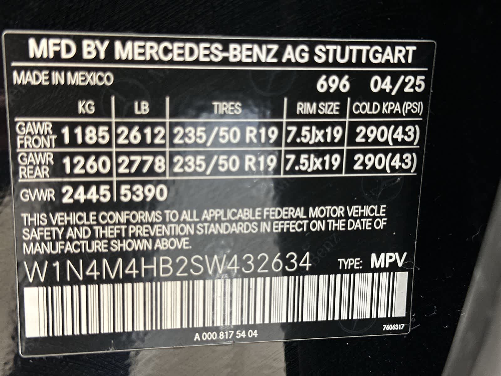 Thumbnail: 2025 Mercedes-Benz GLB - 21