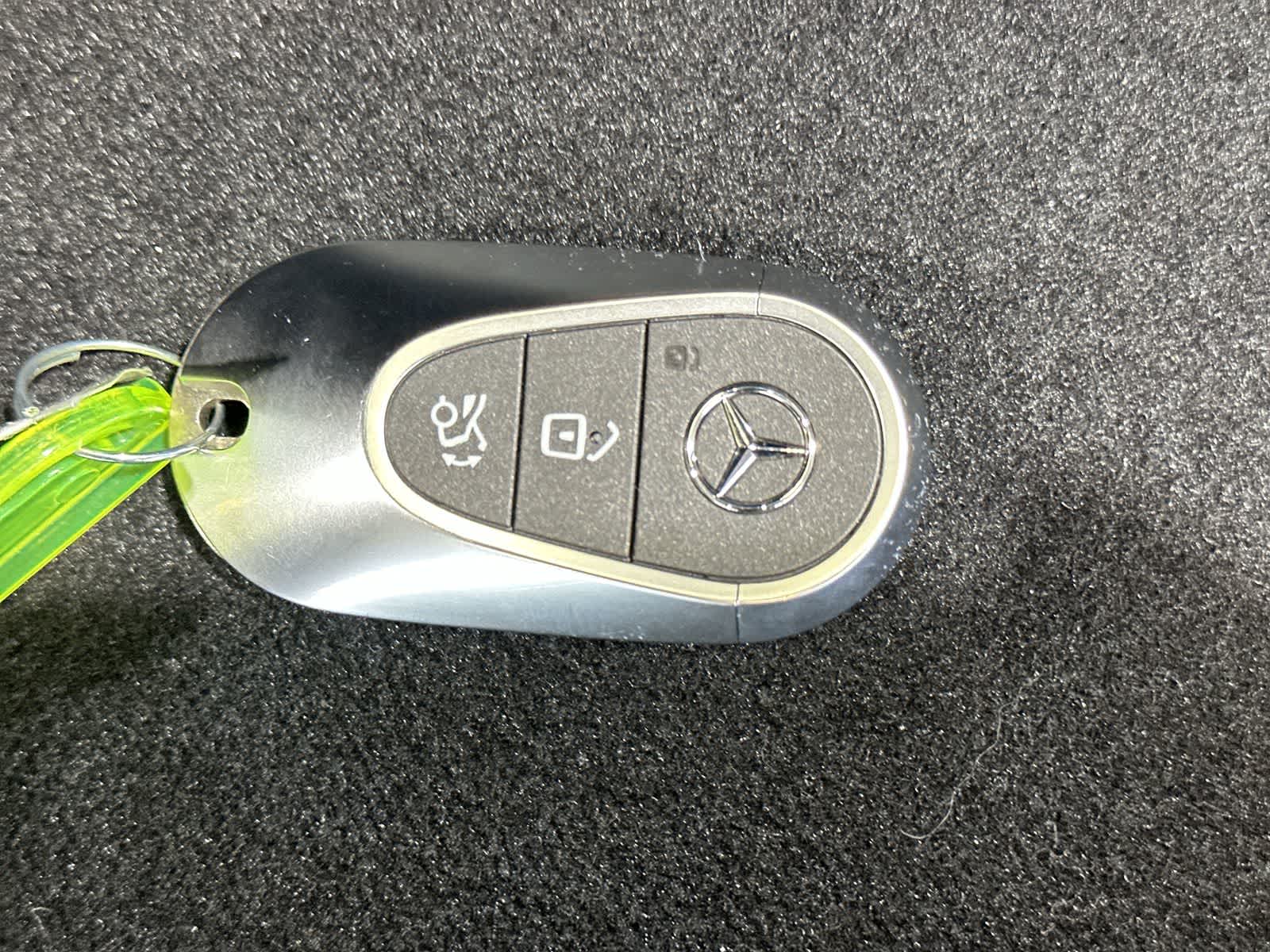 Thumbnail: 2026 Mercedes-Benz GLC - 32