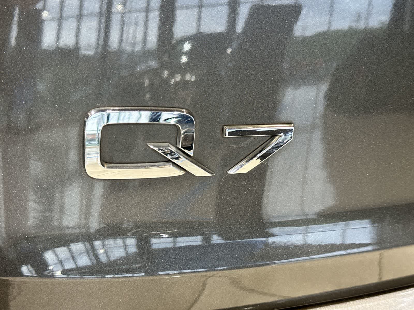 Thumbnail: 2020 Audi Q7 - 19